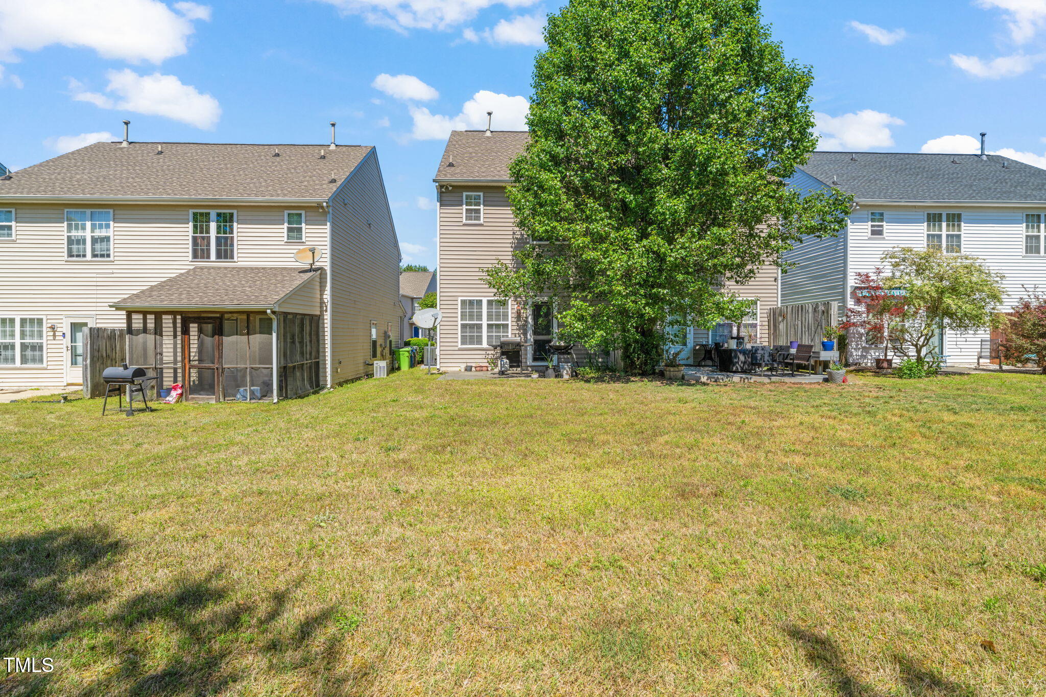 2105 Metacomet Way