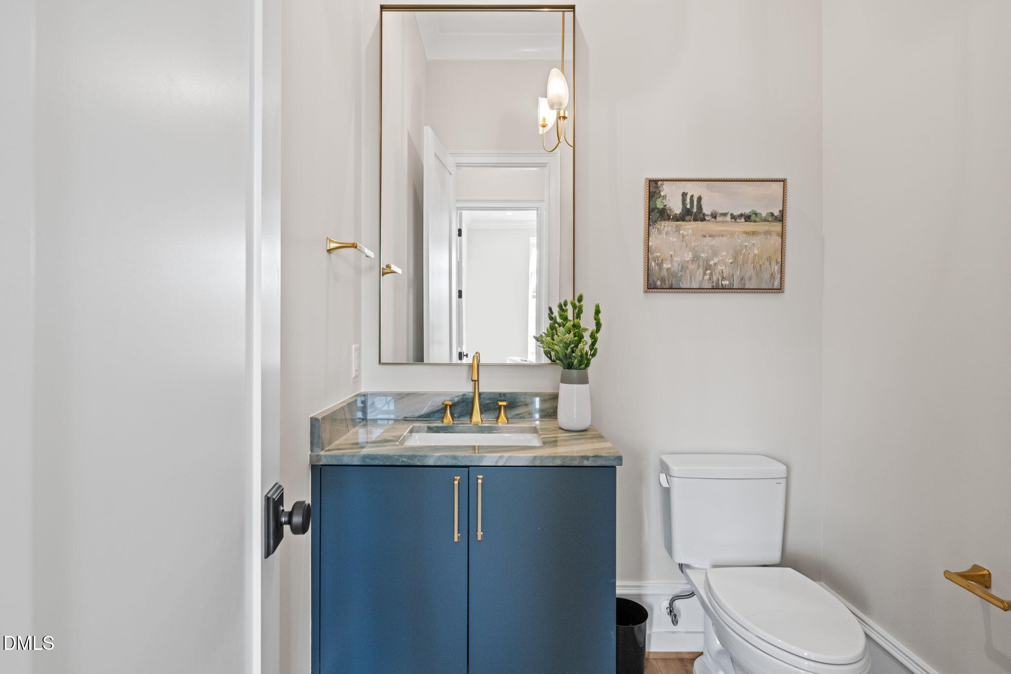 9004 Meadow Pointe Court