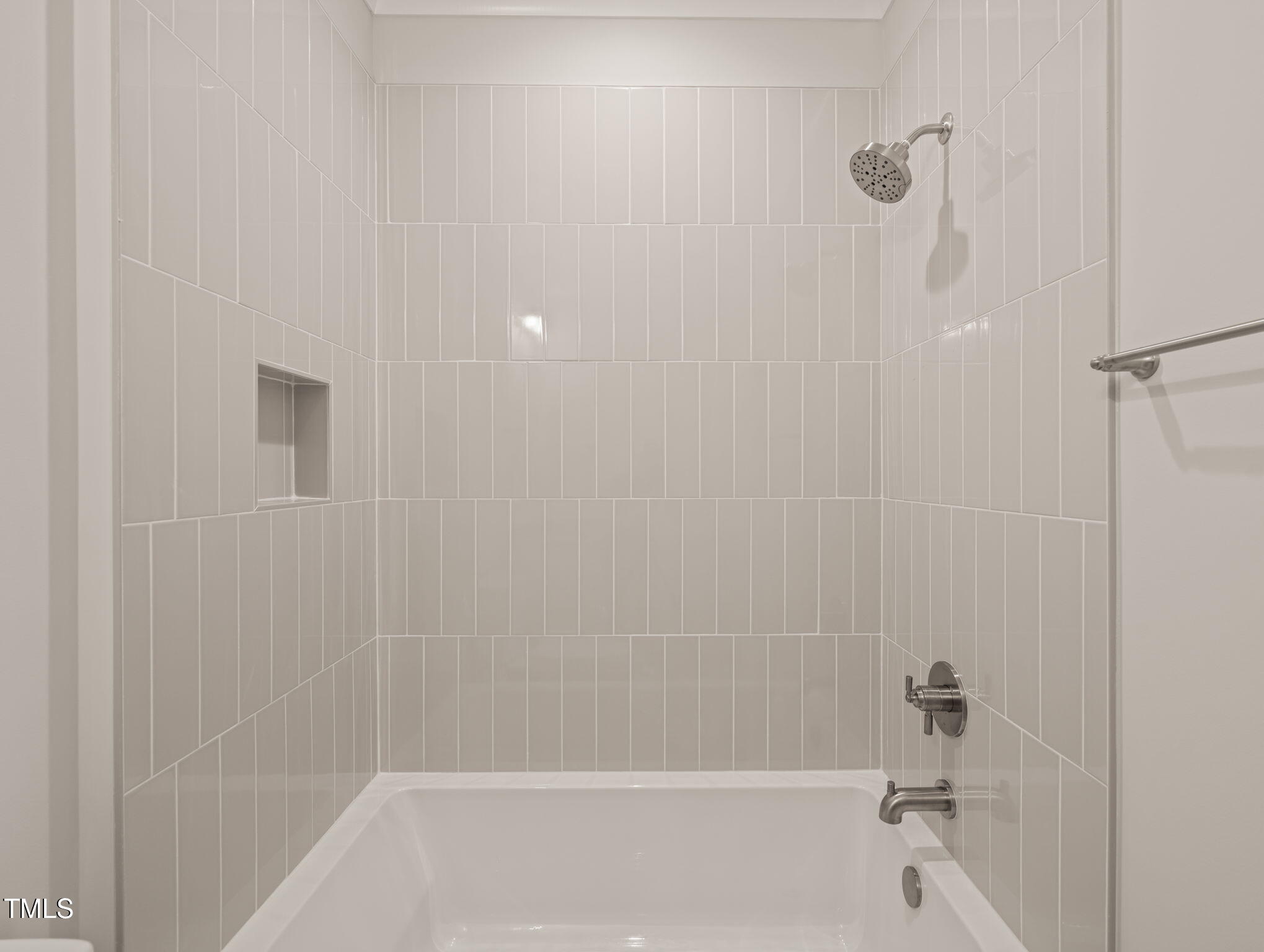 9004 Meadow Pointe Court