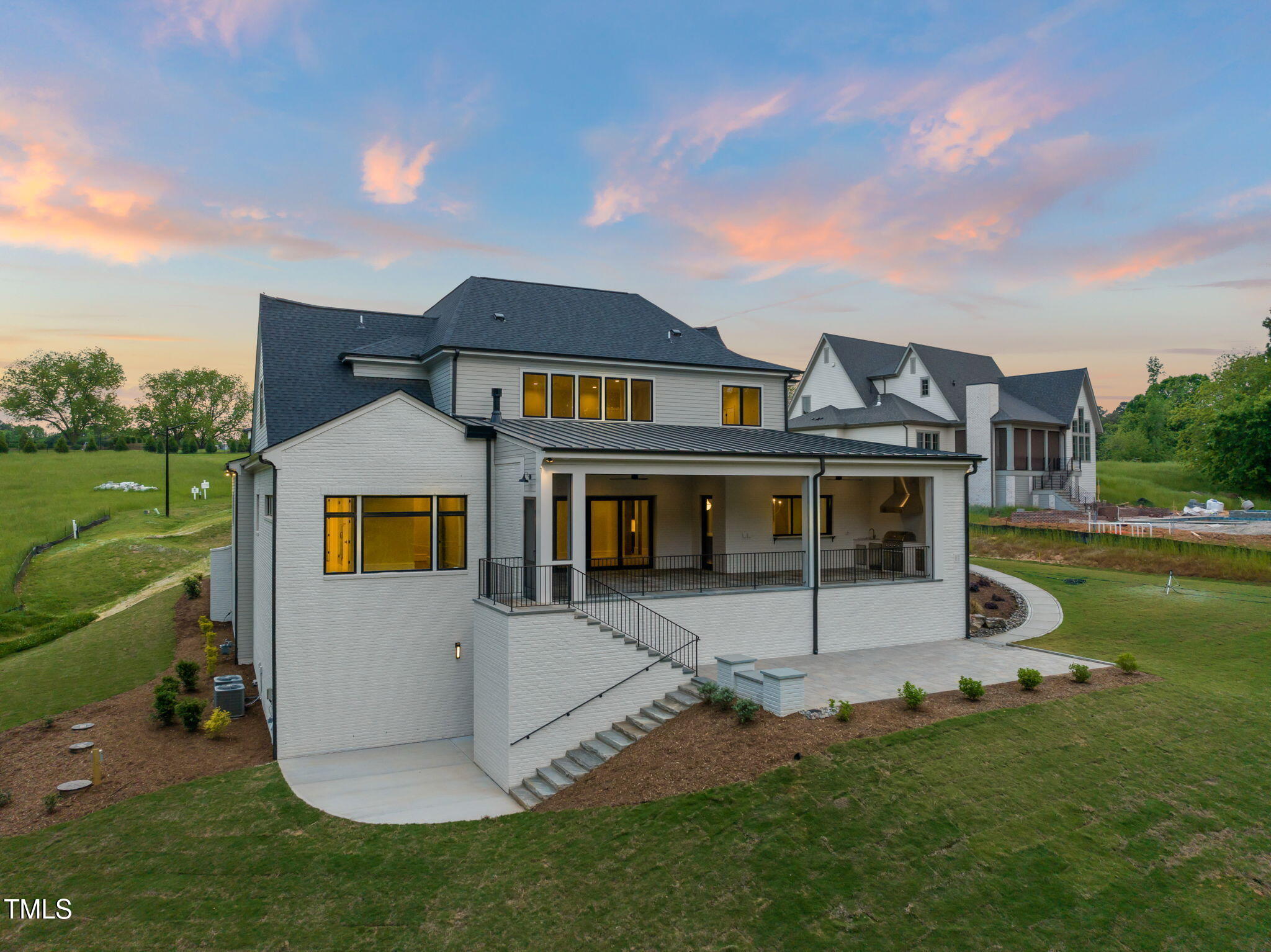 9004 Meadow Pointe Court