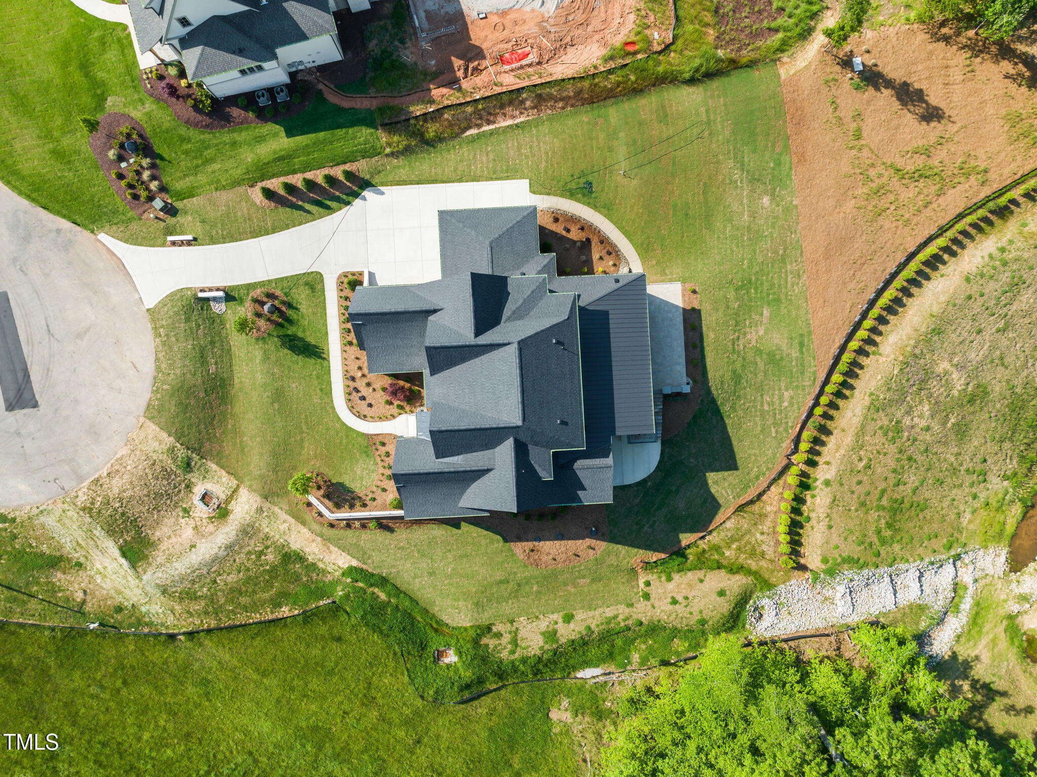 9004 Meadow Pointe Court