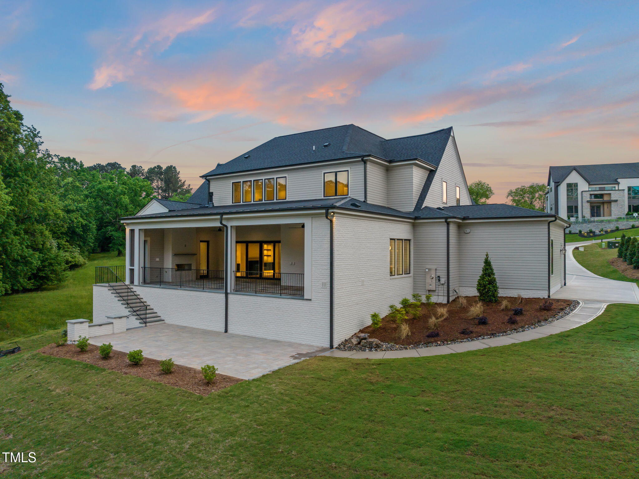 9004 Meadow Pointe Court
