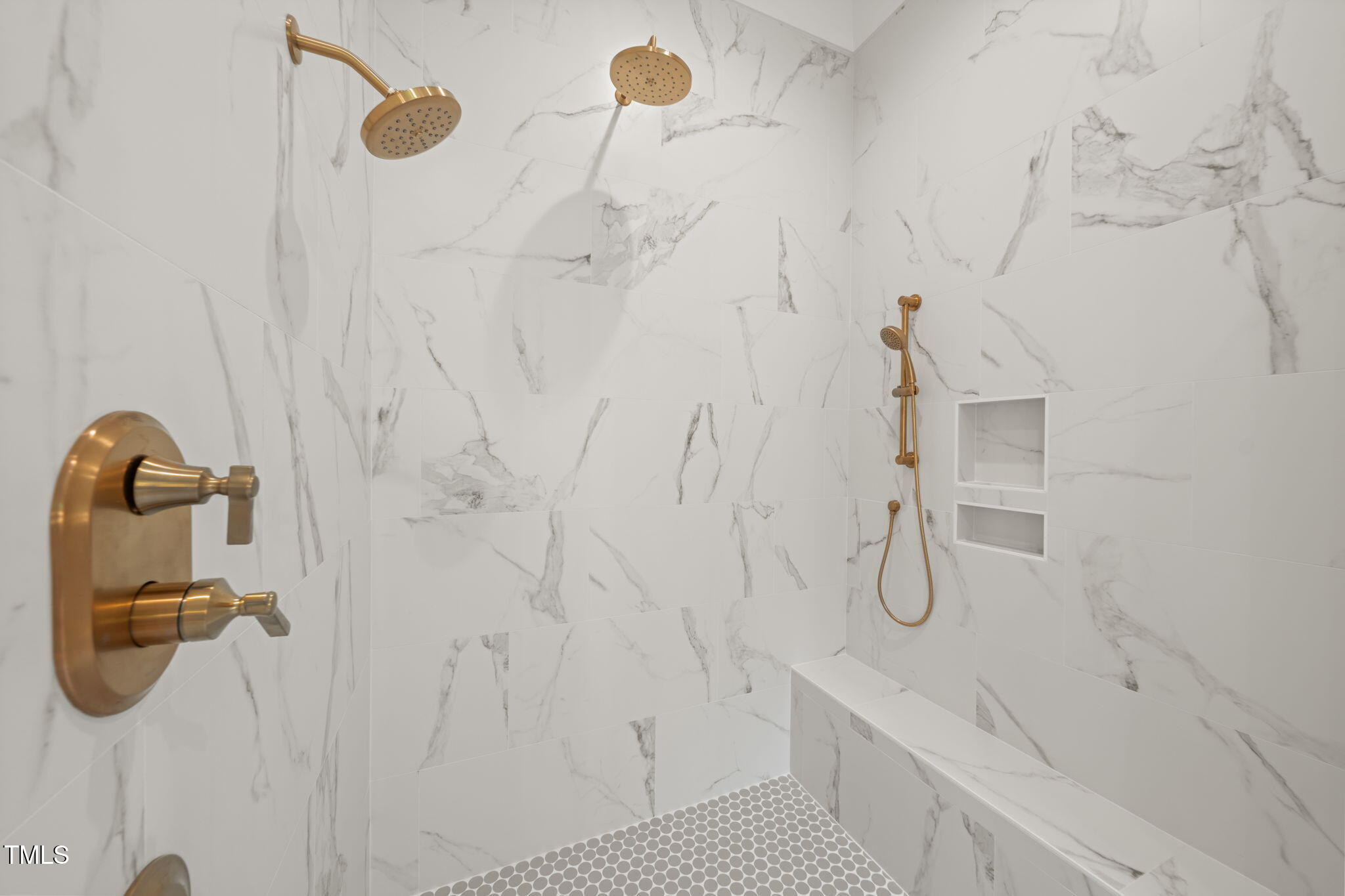 9004 Meadow Pointe Court