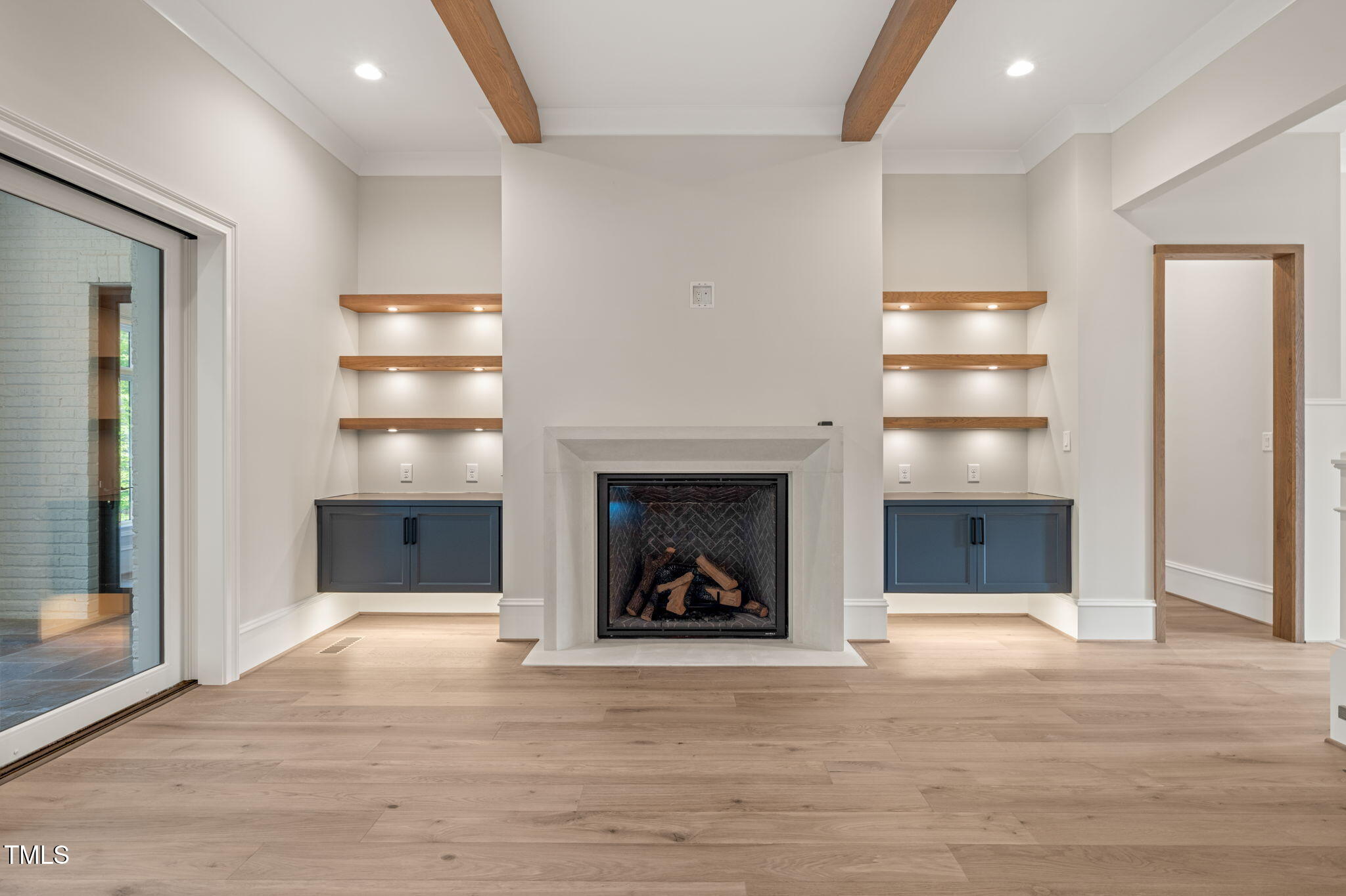 9004 Meadow Pointe Court