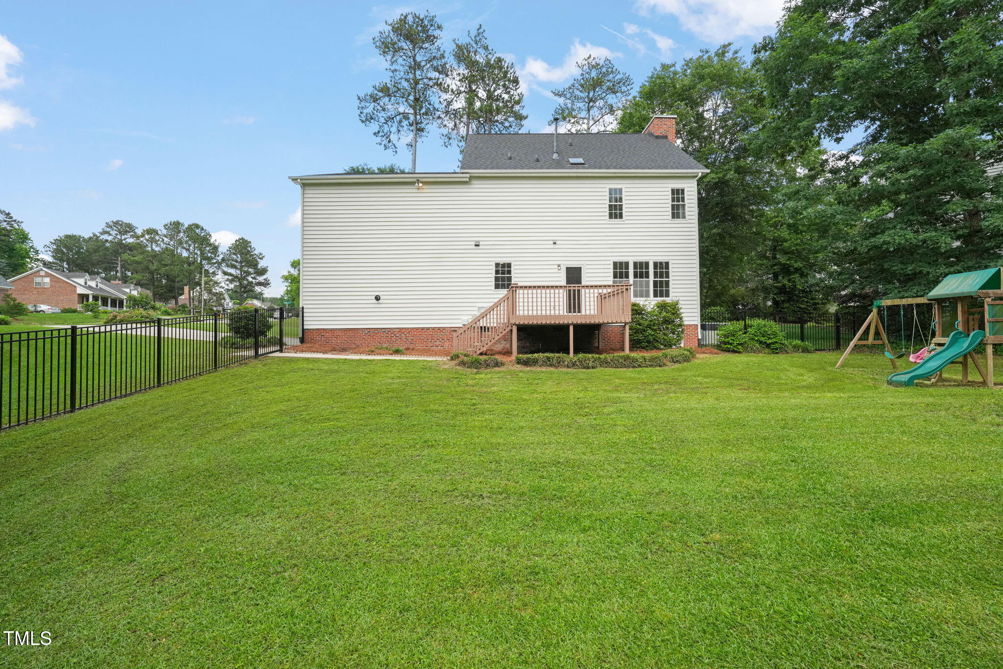1005 Barmkin Place