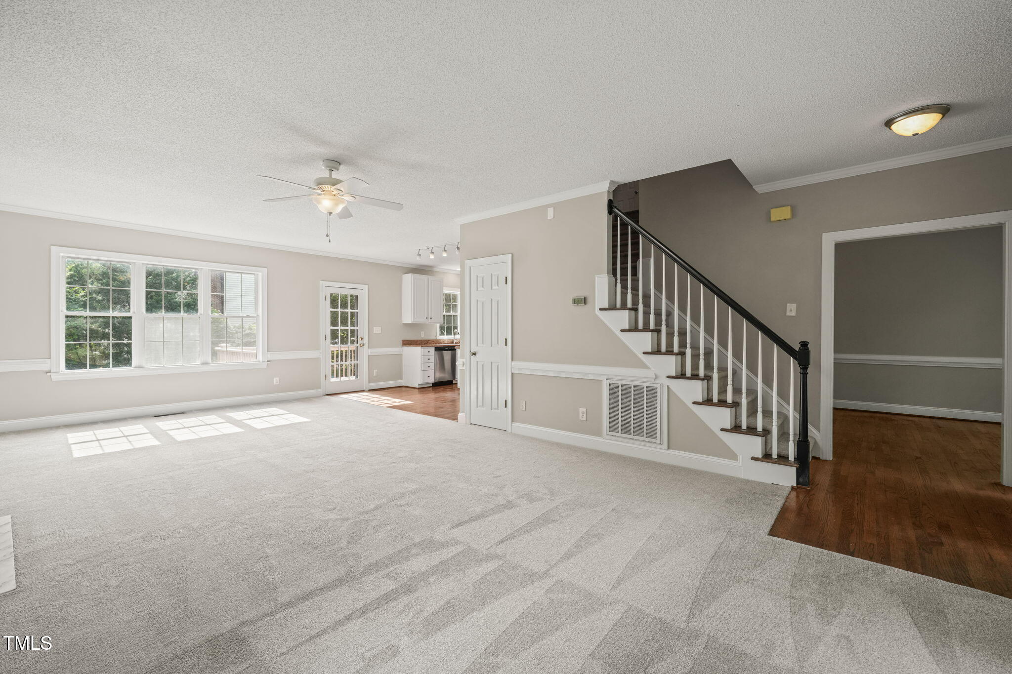 1005 Barmkin Place