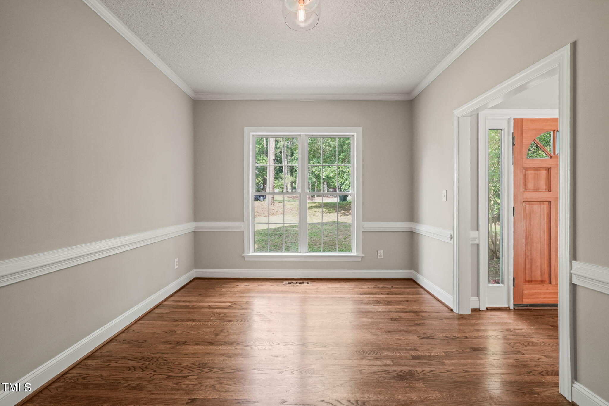 1005 Barmkin Place