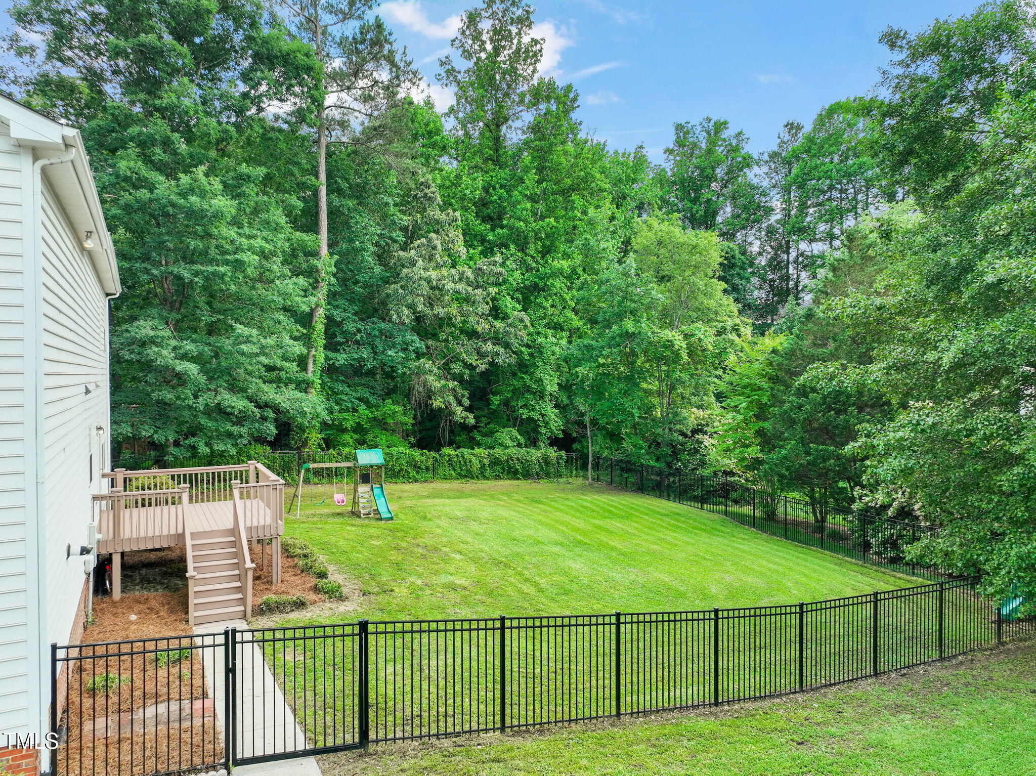 1005 Barmkin Place