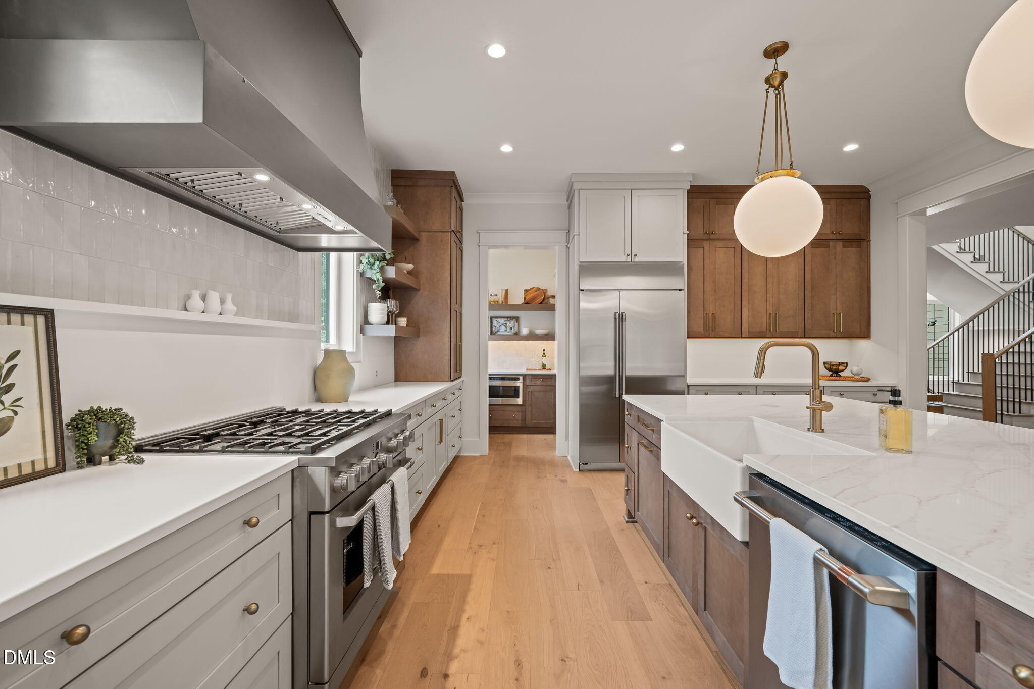 1725 Legacy Ridge Lane