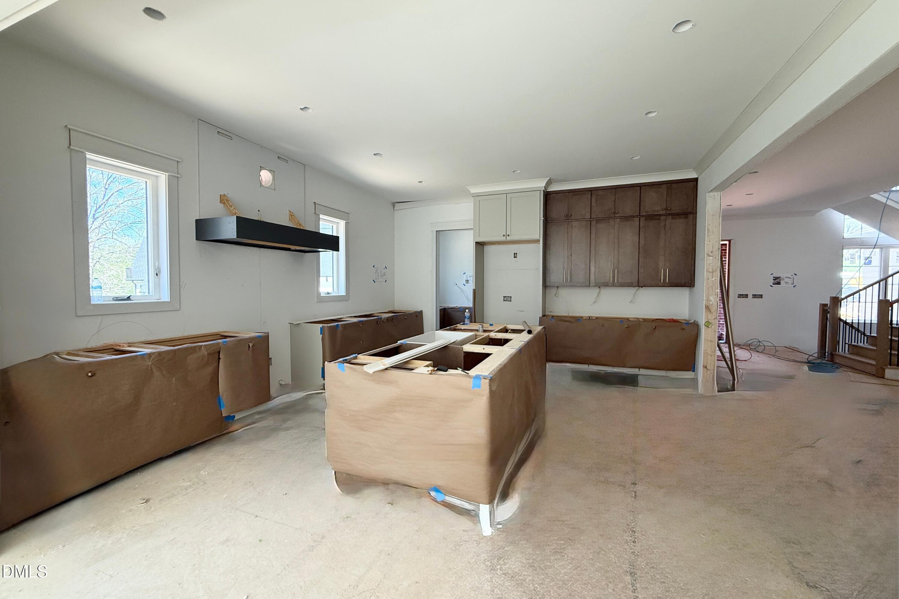 1725 Legacy Ridge Lane