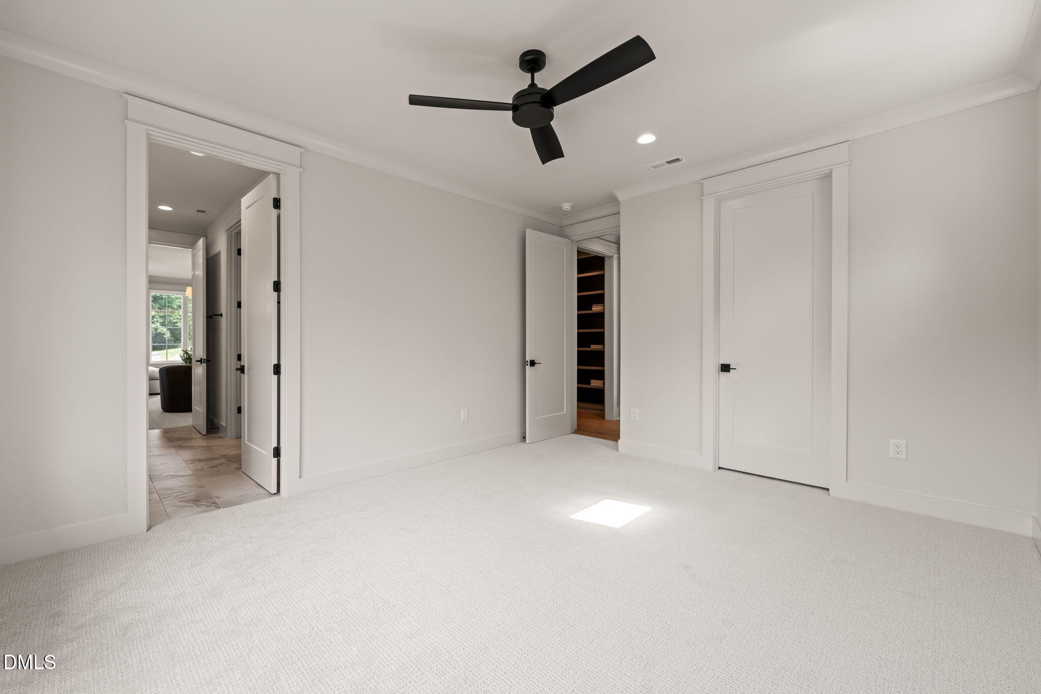 1725 Legacy Ridge Lane