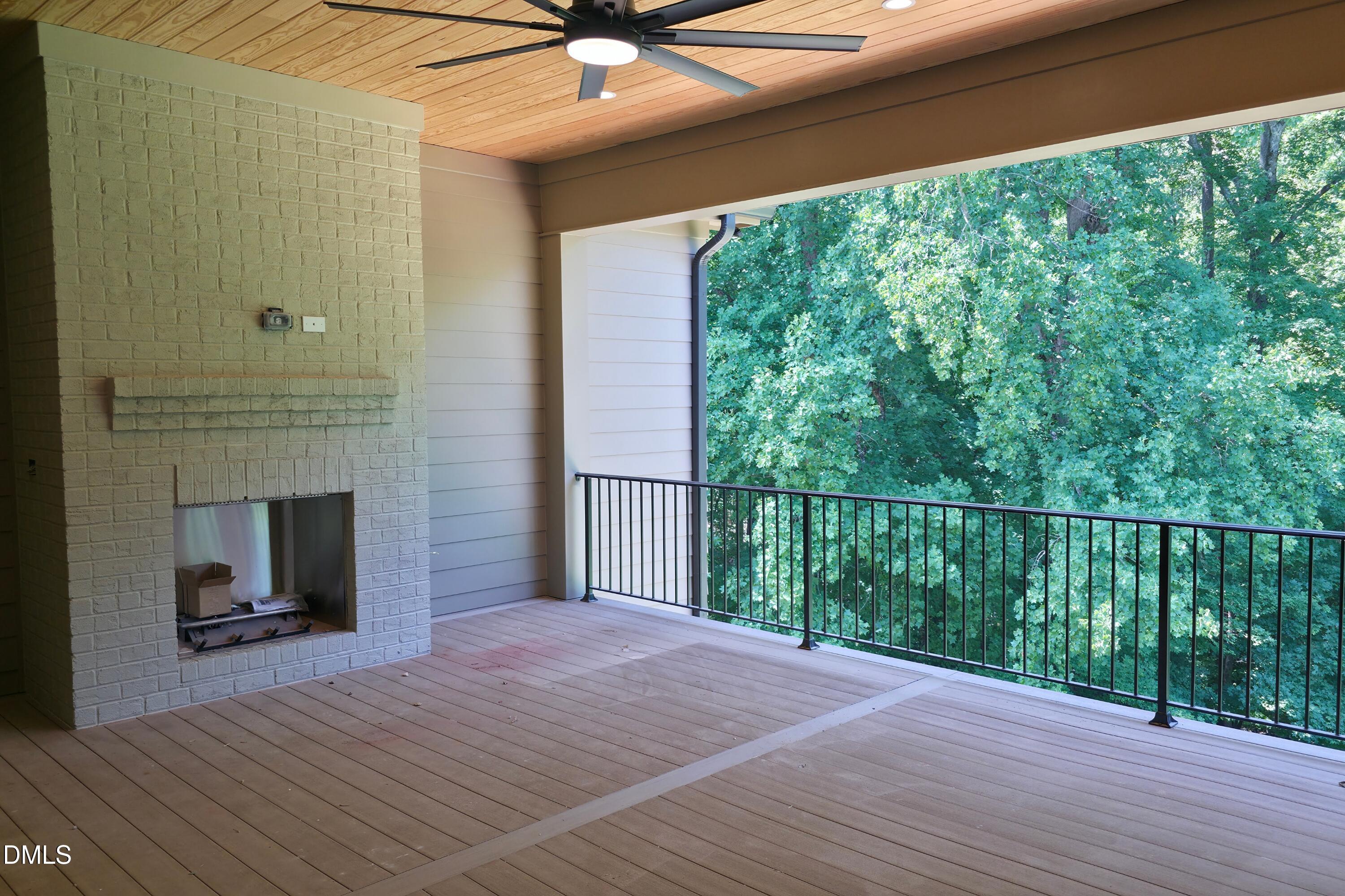 1725 Legacy Ridge Lane