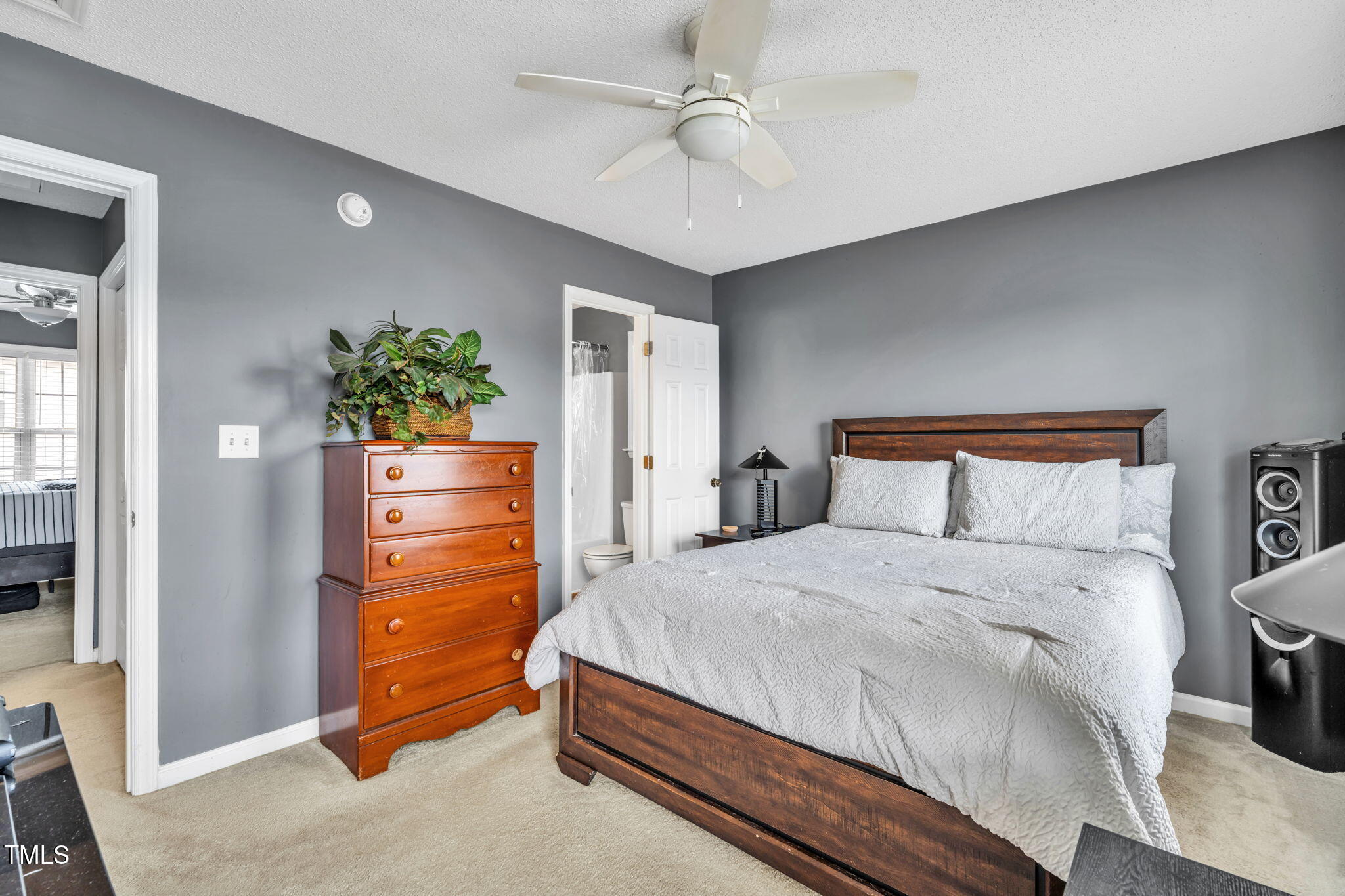 2203 Whistling Straits Way