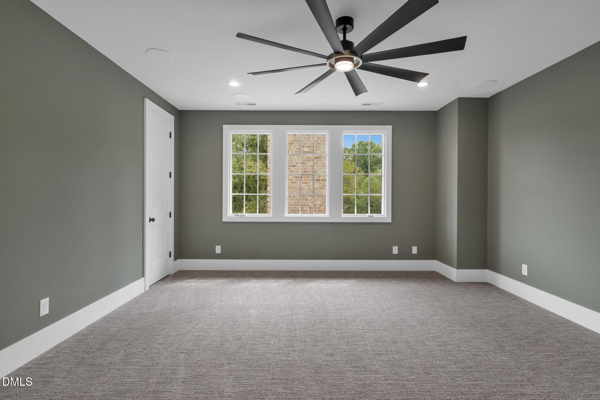 1812 Stream Manor Court