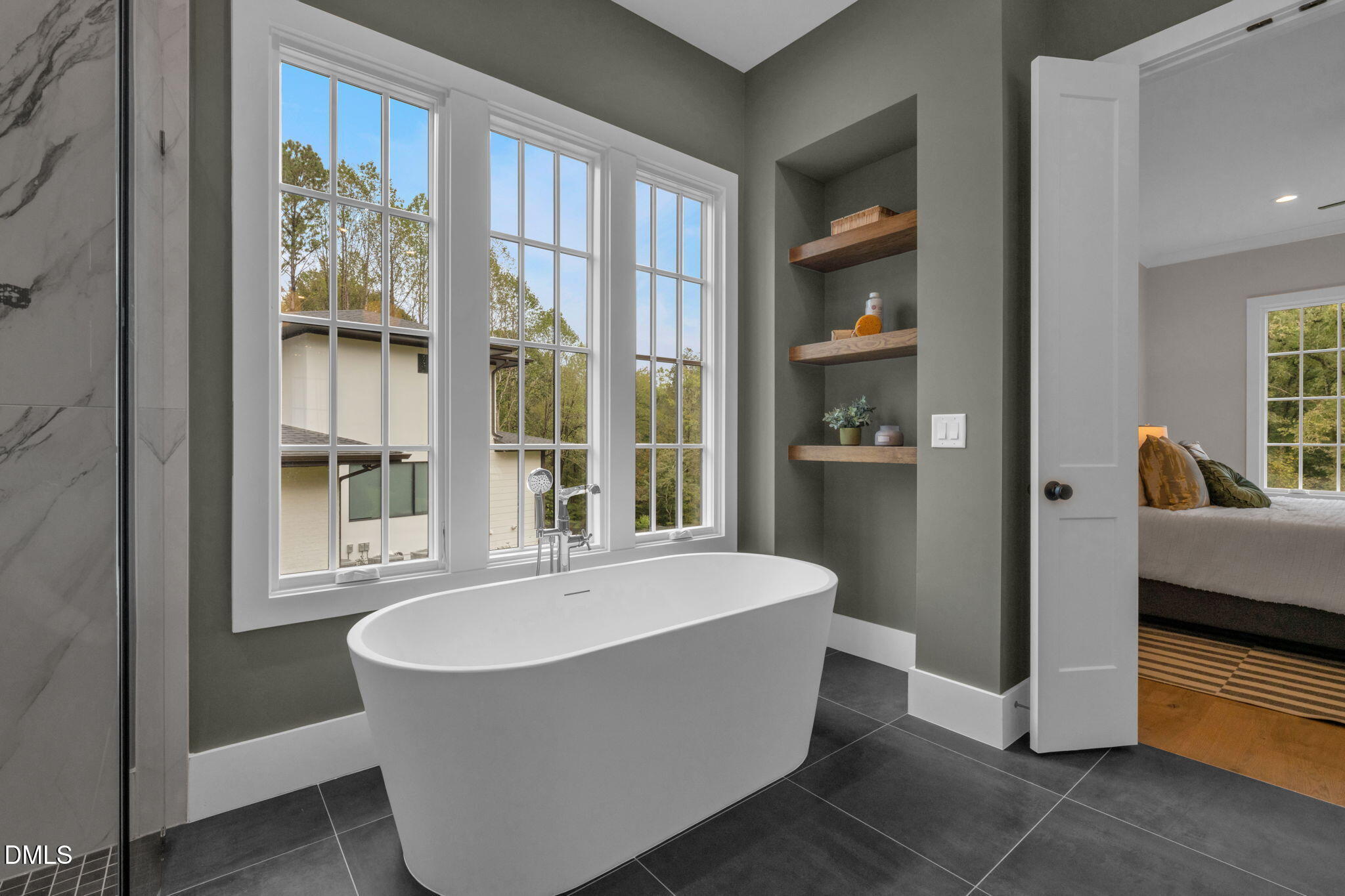 1812 Stream Manor Court