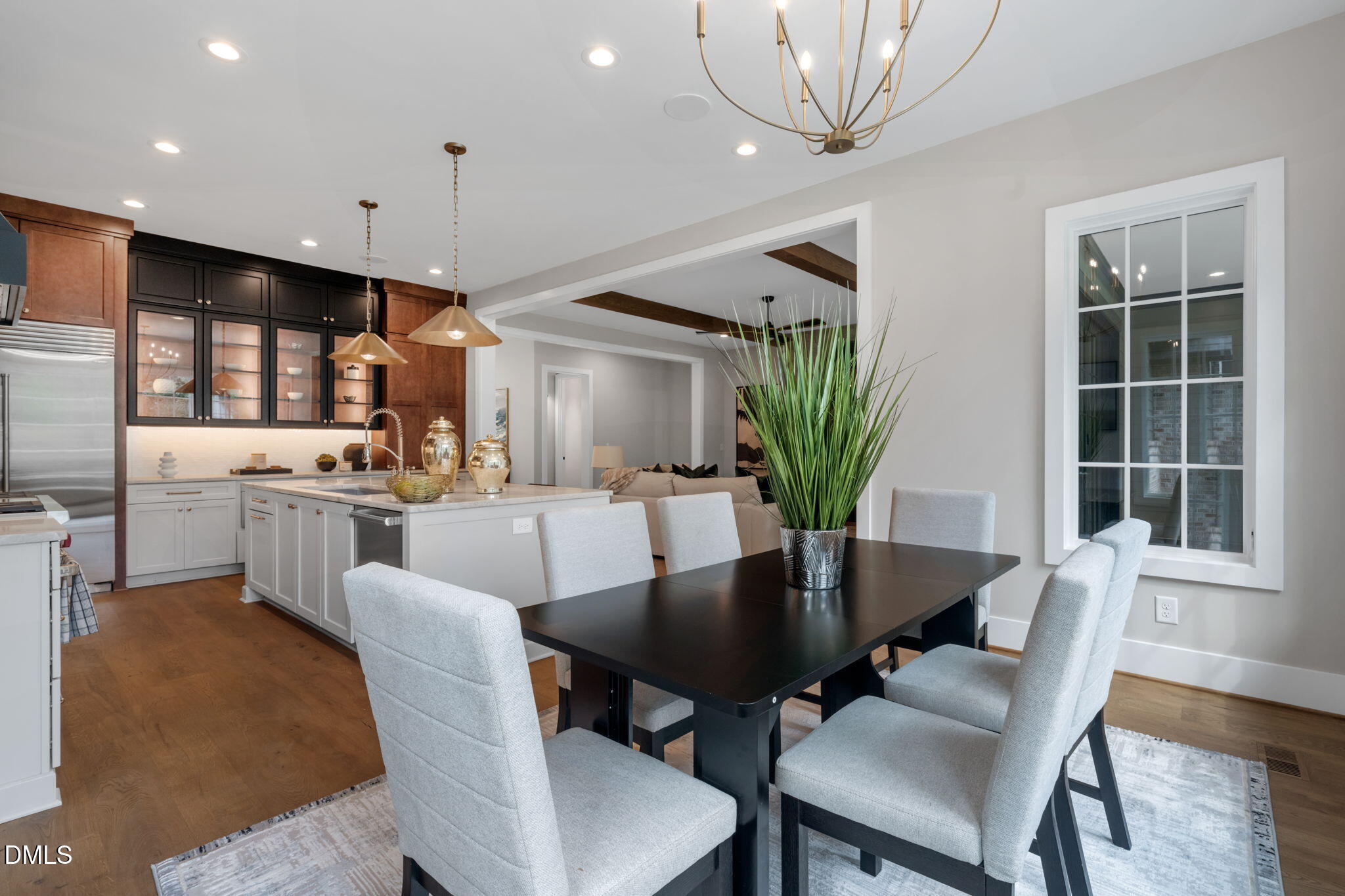 1812 Stream Manor Court