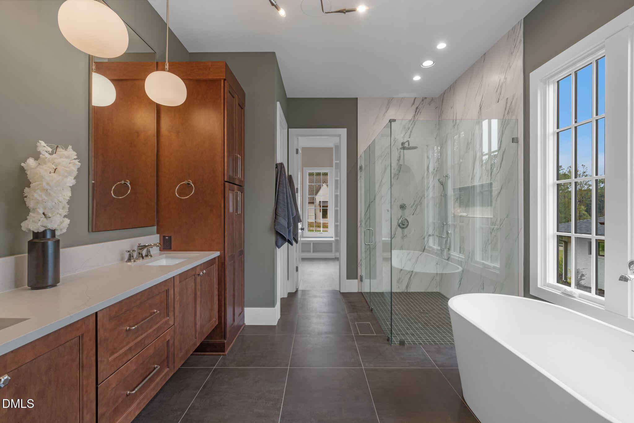 1812 Stream Manor Court