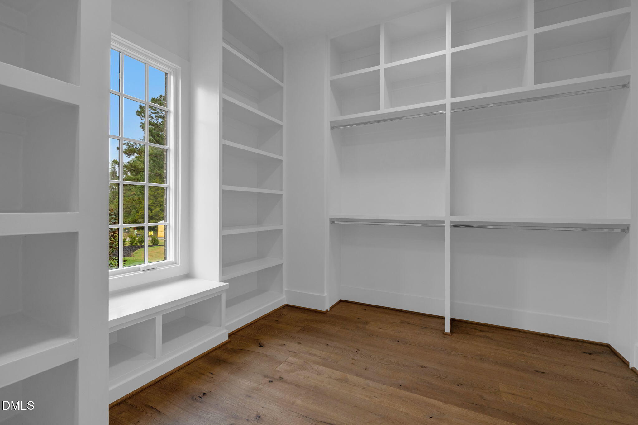 1812 Stream Manor Court