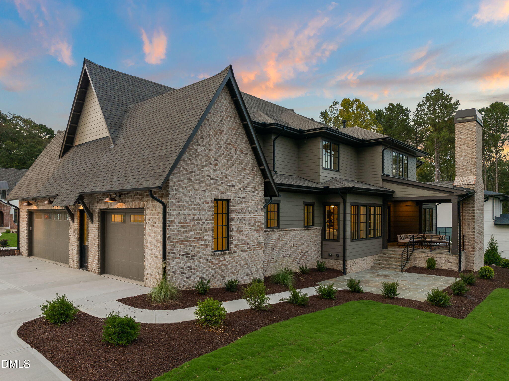 1812 Stream Manor Court