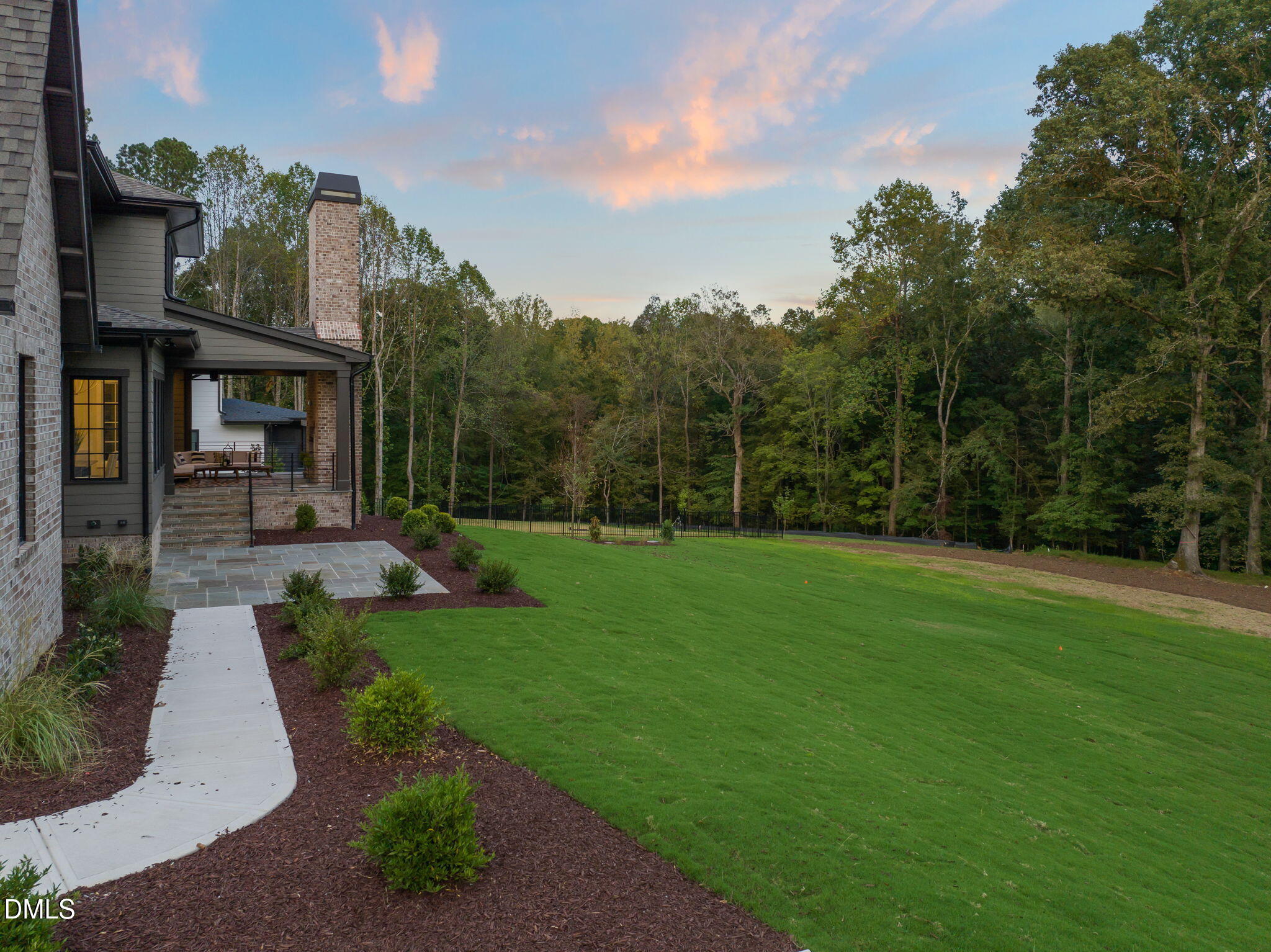 1812 Stream Manor Court
