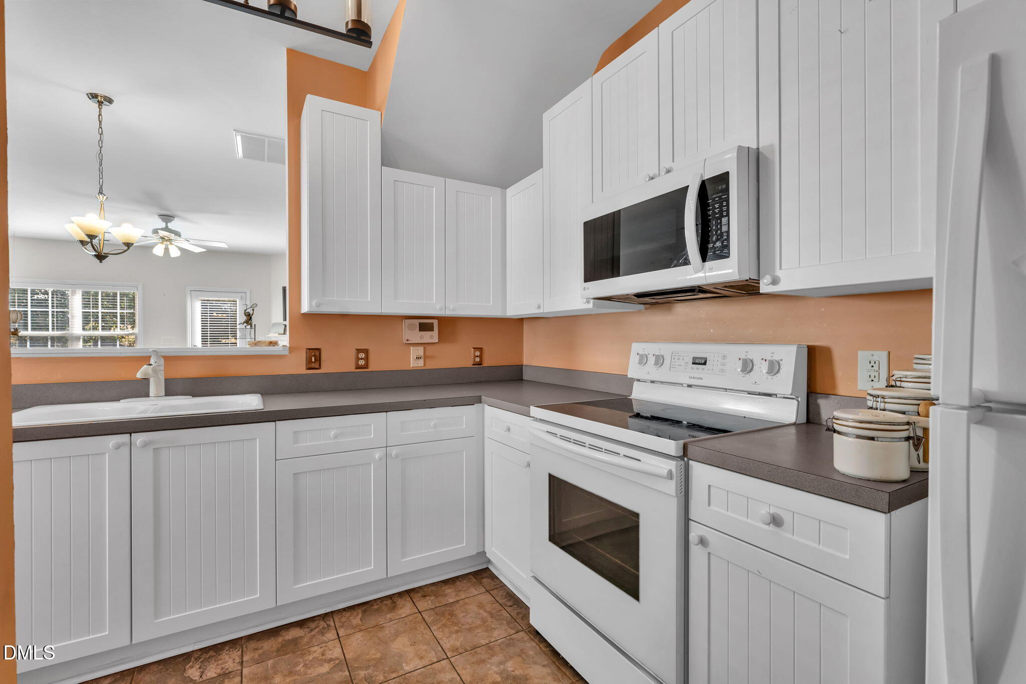 2140 Thornblade Drive