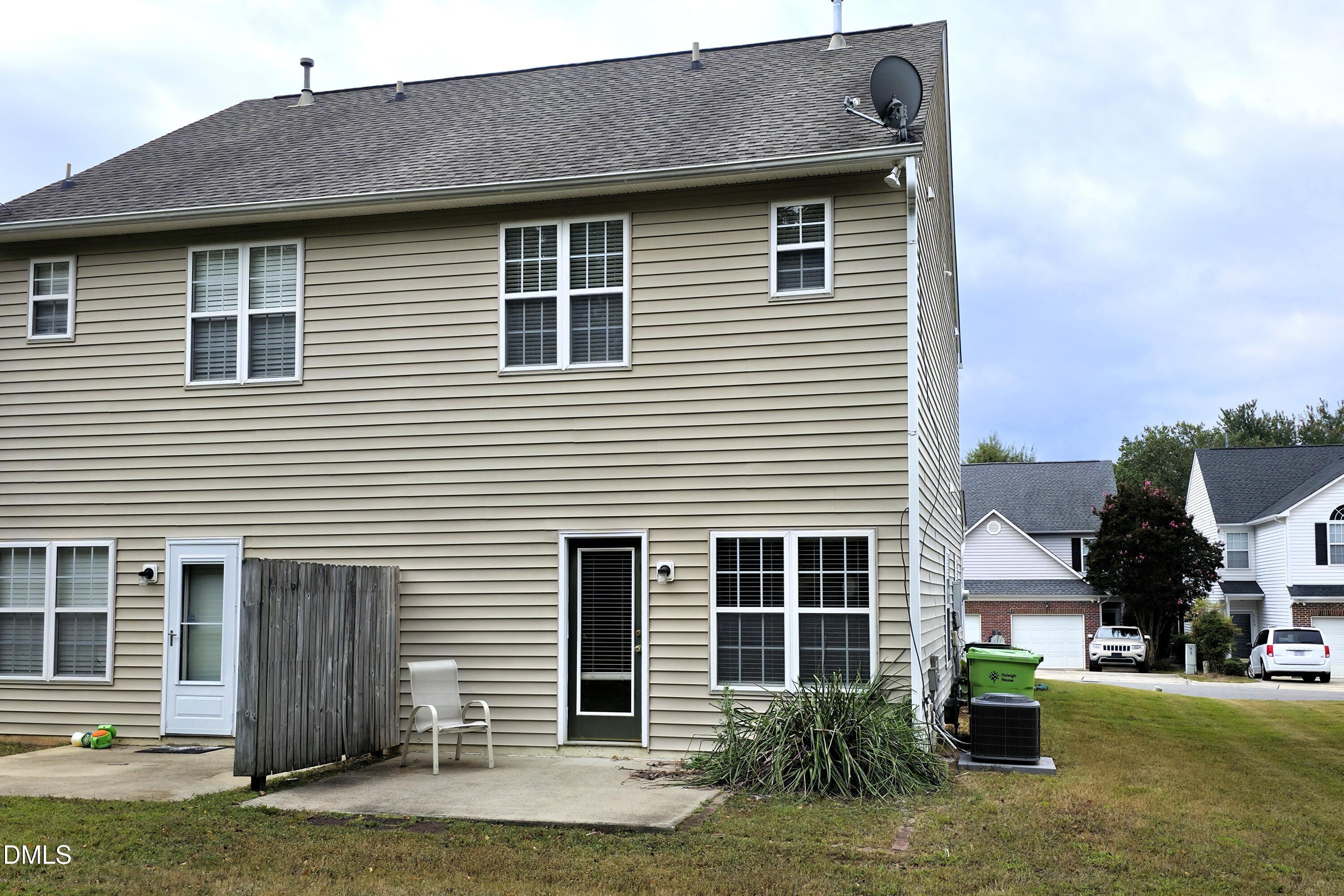 2140 Thornblade Drive