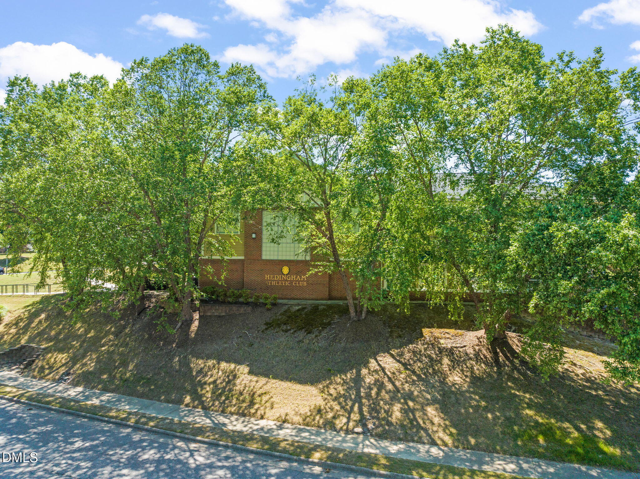 2140 Thornblade Drive