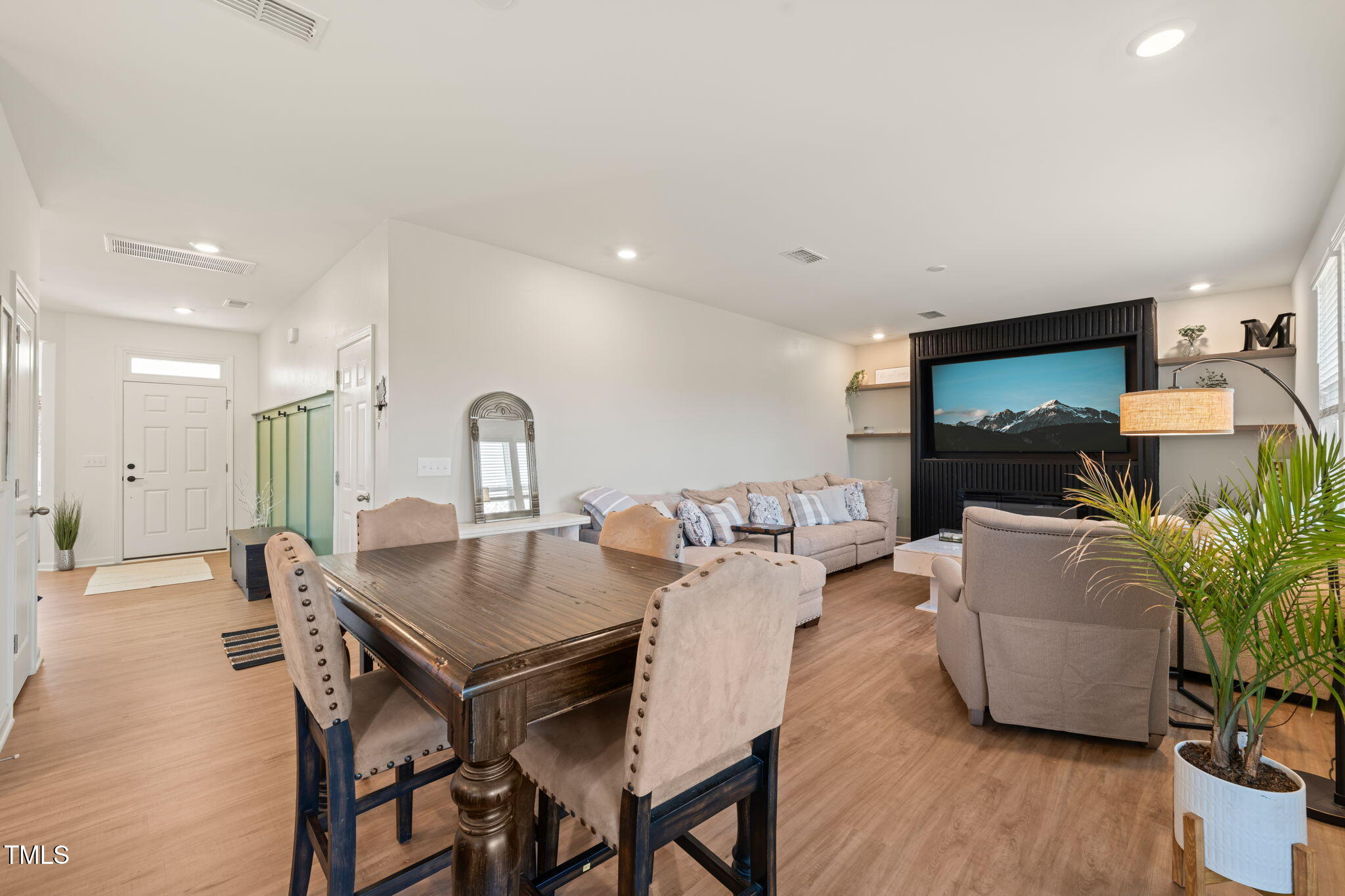 1417 Underbrush Drive