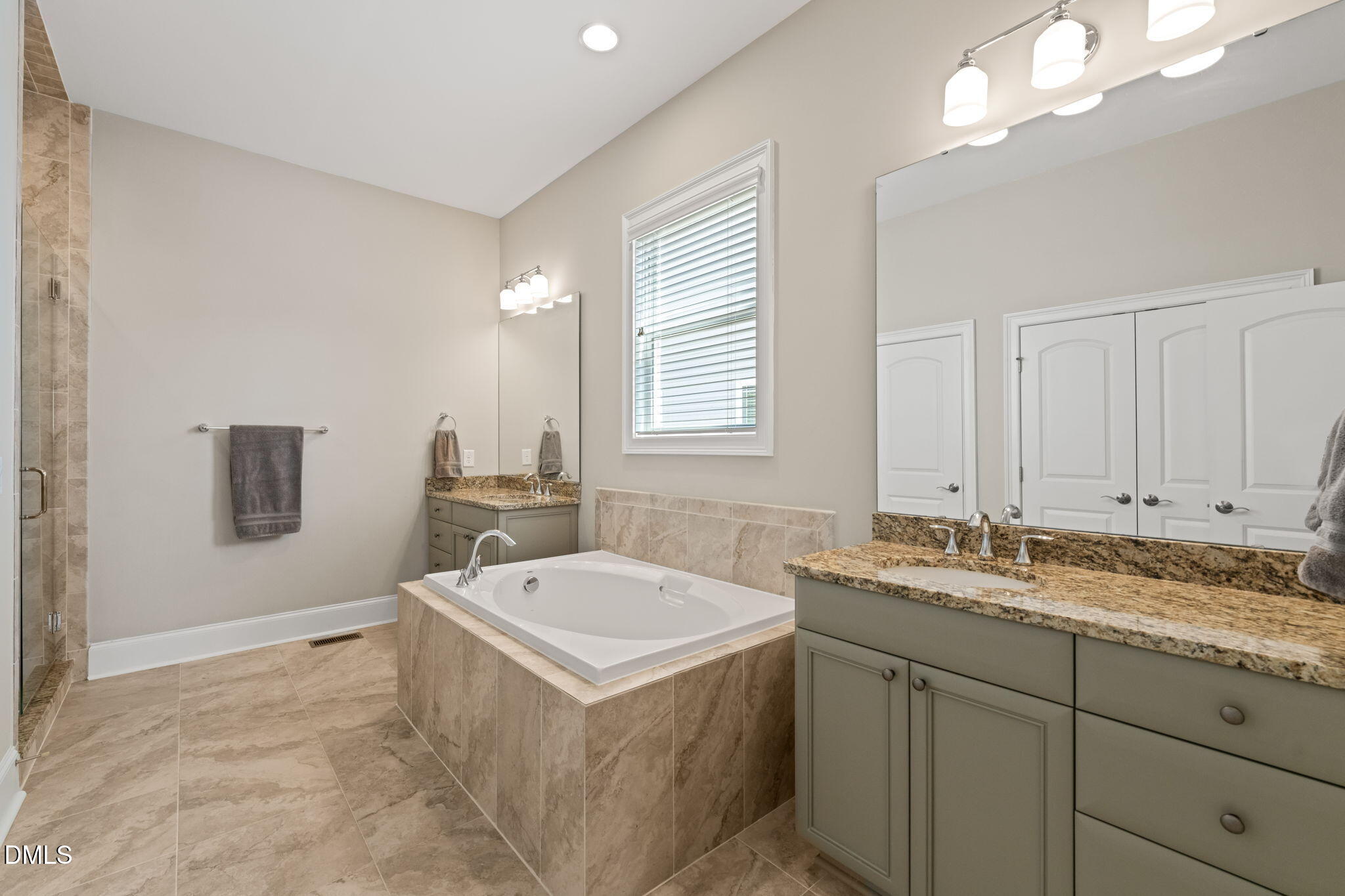 1528 Heritage Reserve Court