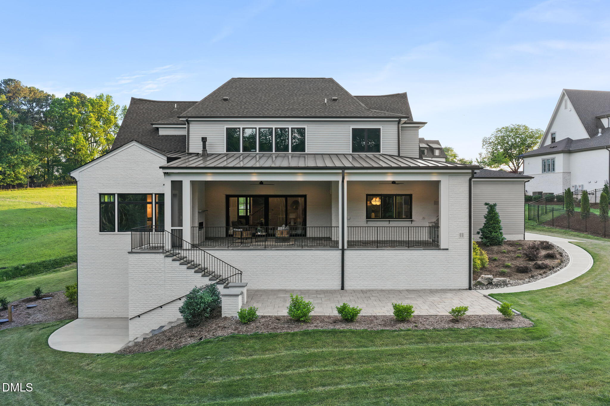 9004 Meadow Pointe Court