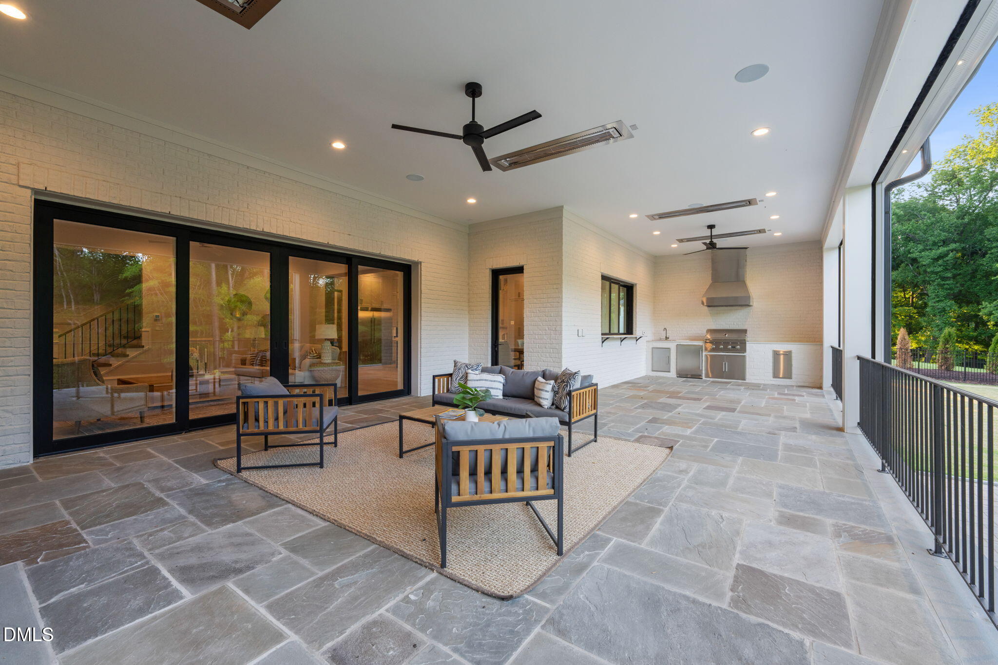 9004 Meadow Pointe Court