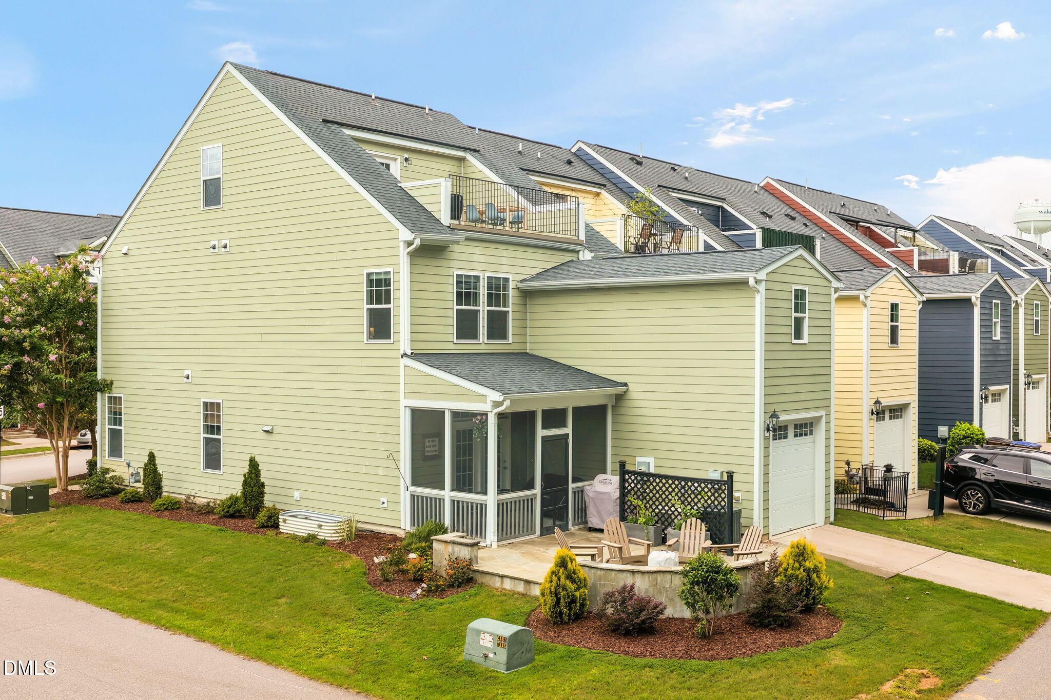 473 Triumph Lane