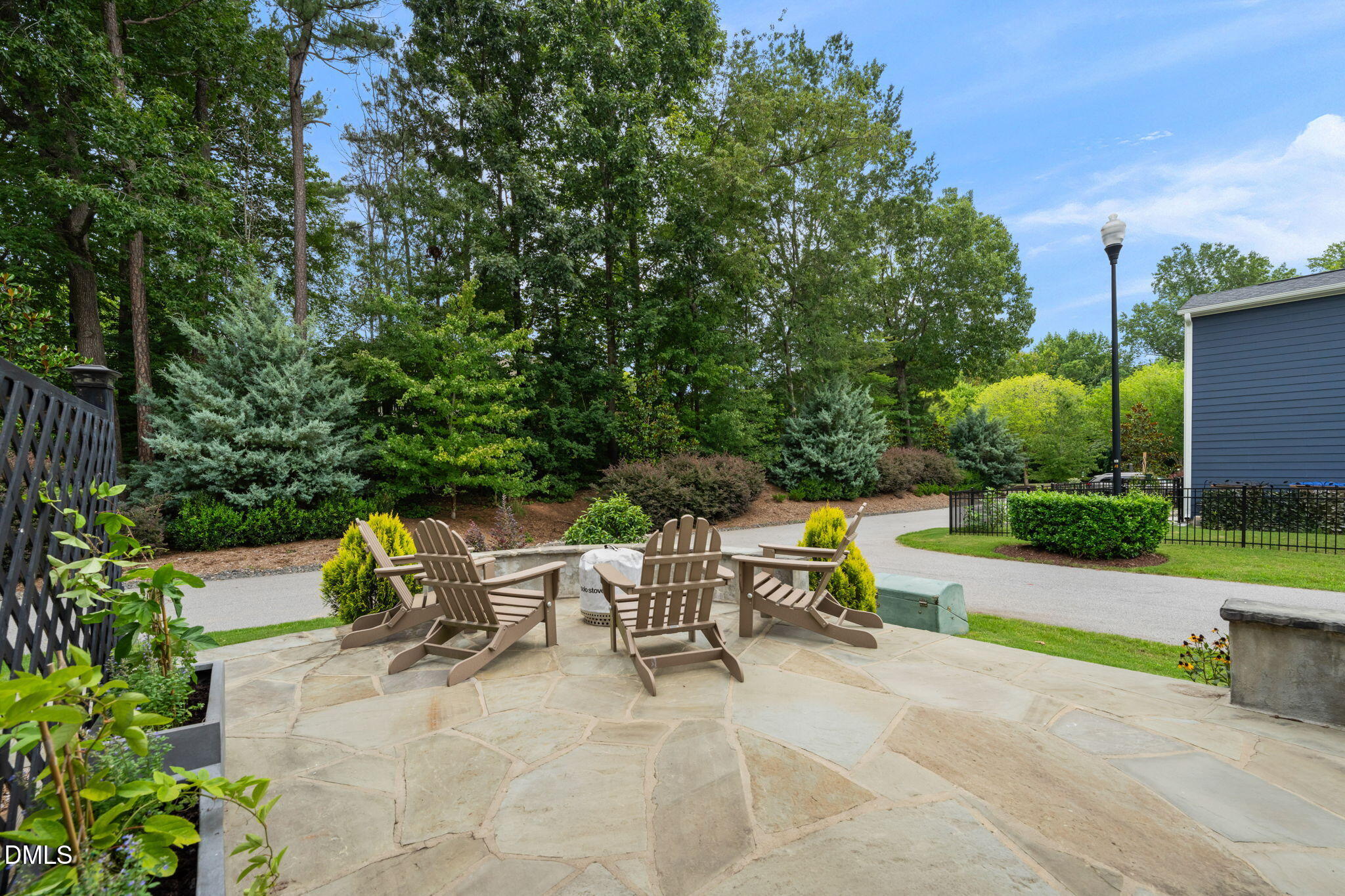 473 Triumph Lane