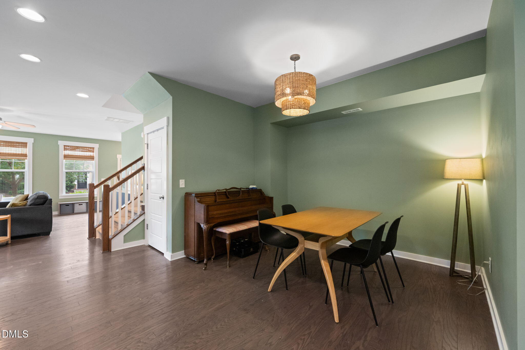 473 Triumph Lane