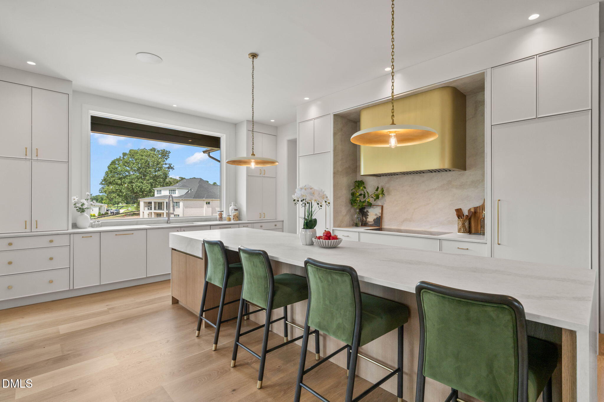 1637 Legacy Ridge Lane