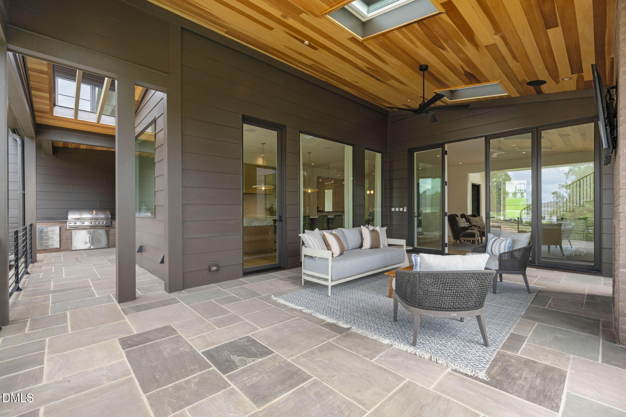 1637 Legacy Ridge Lane