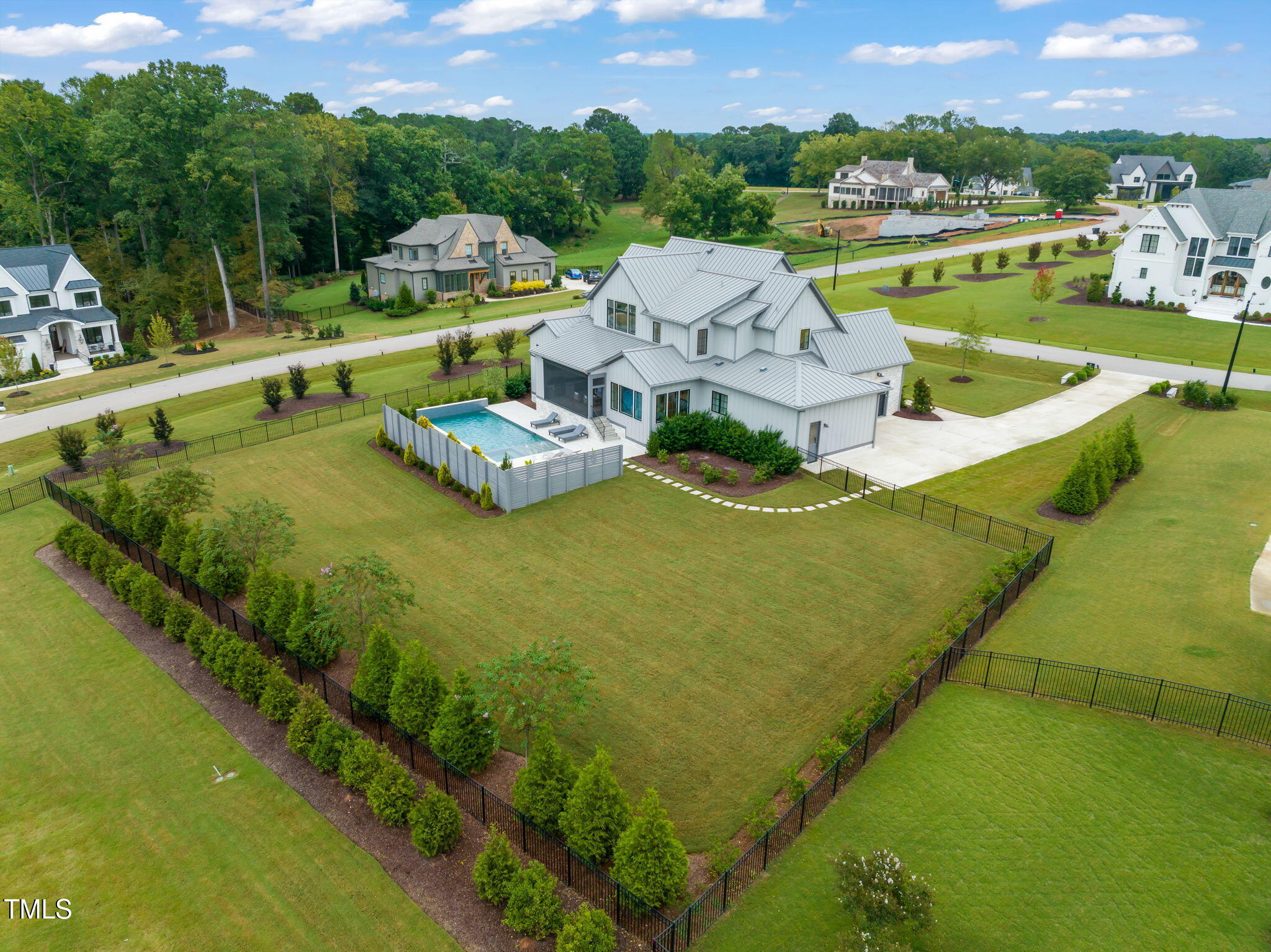 8917 Grand Highland Way