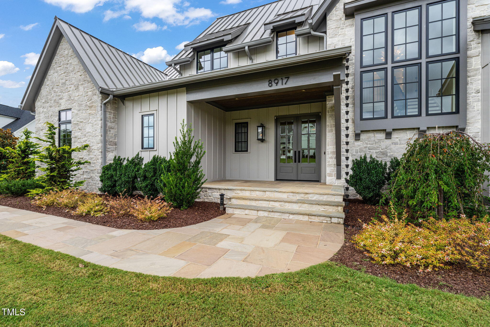 8917 Grand Highland Way