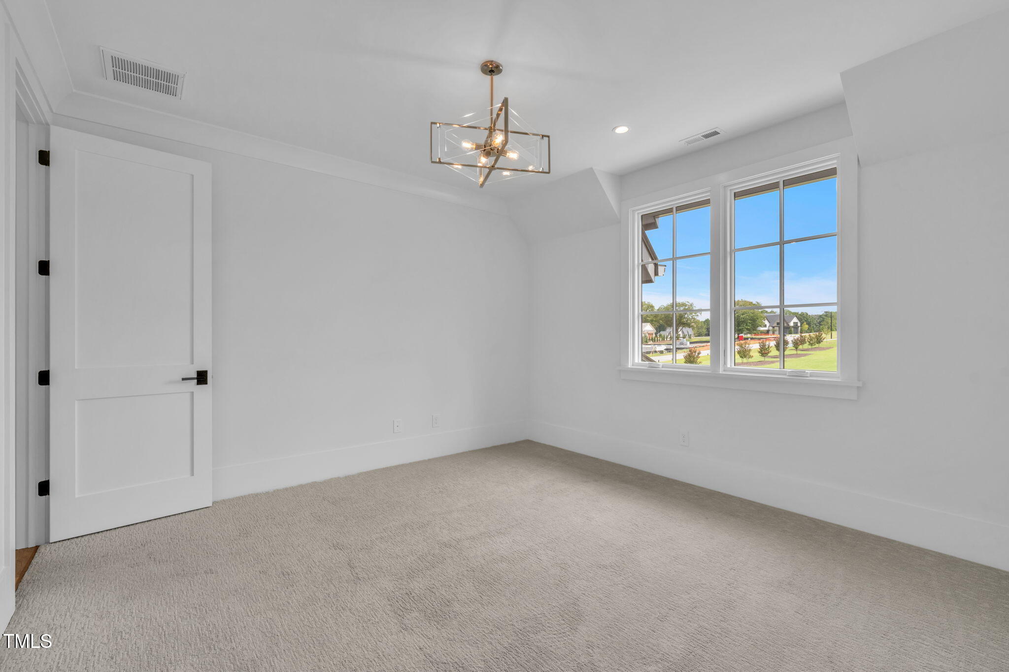 8917 Grand Highland Way