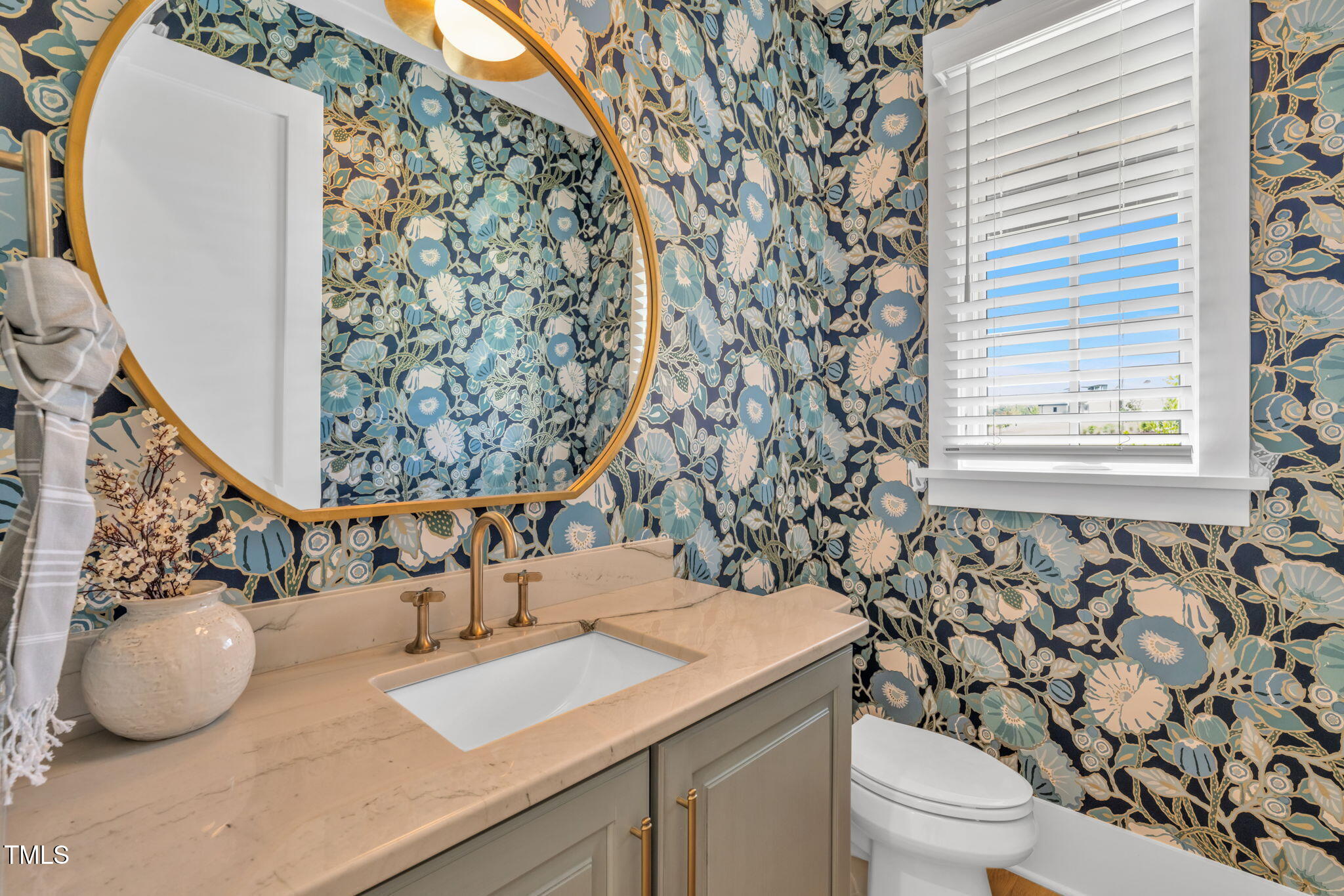 8917 Grand Highland Way