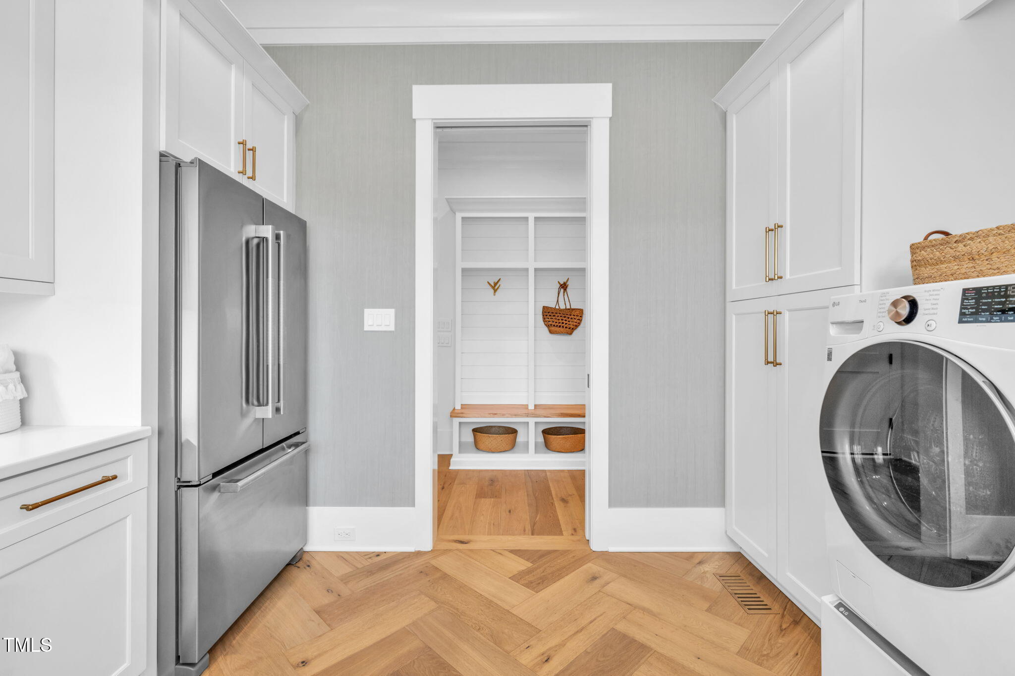 8917 Grand Highland Way