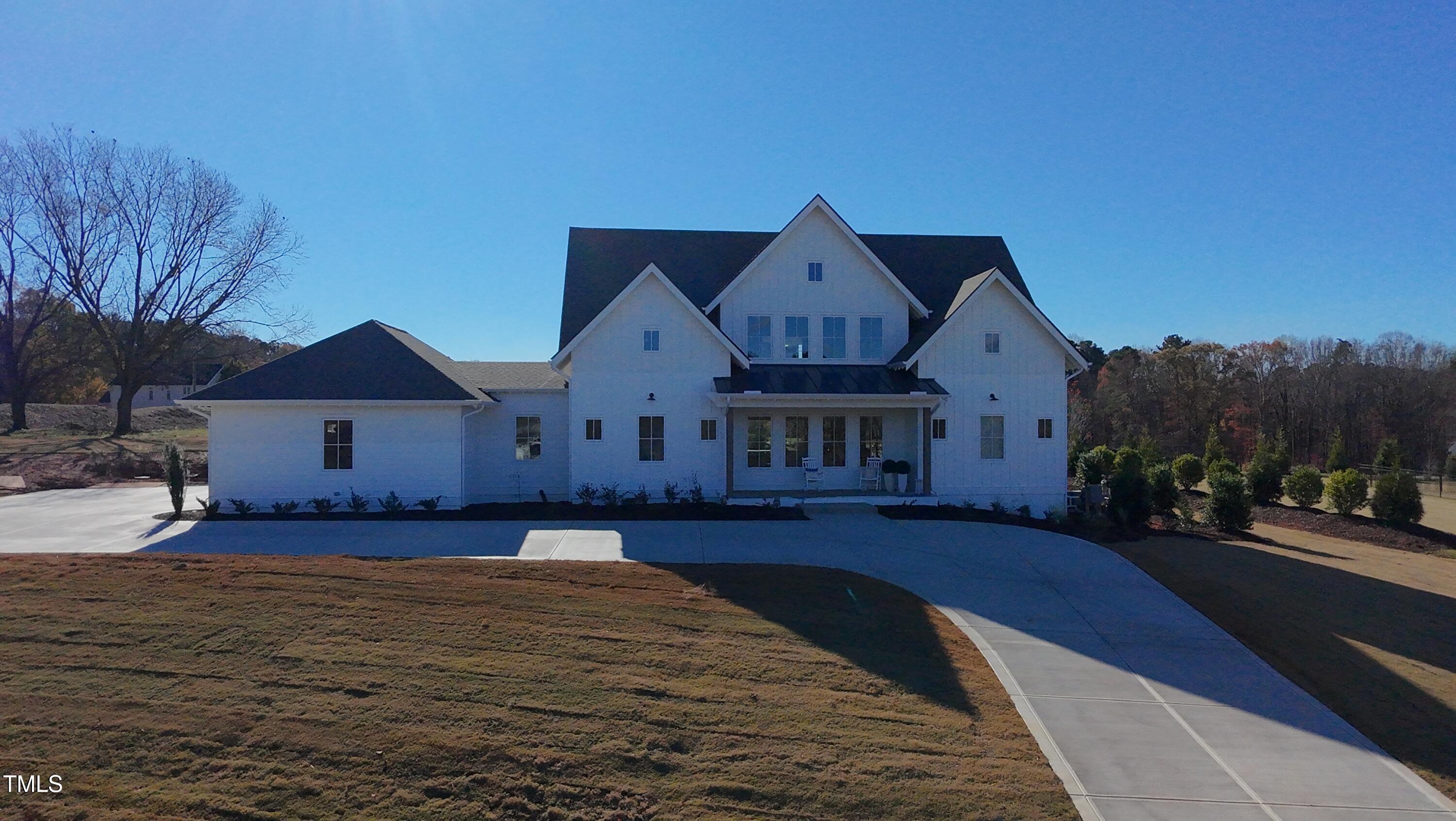 1632 Legacy Ridge Lane