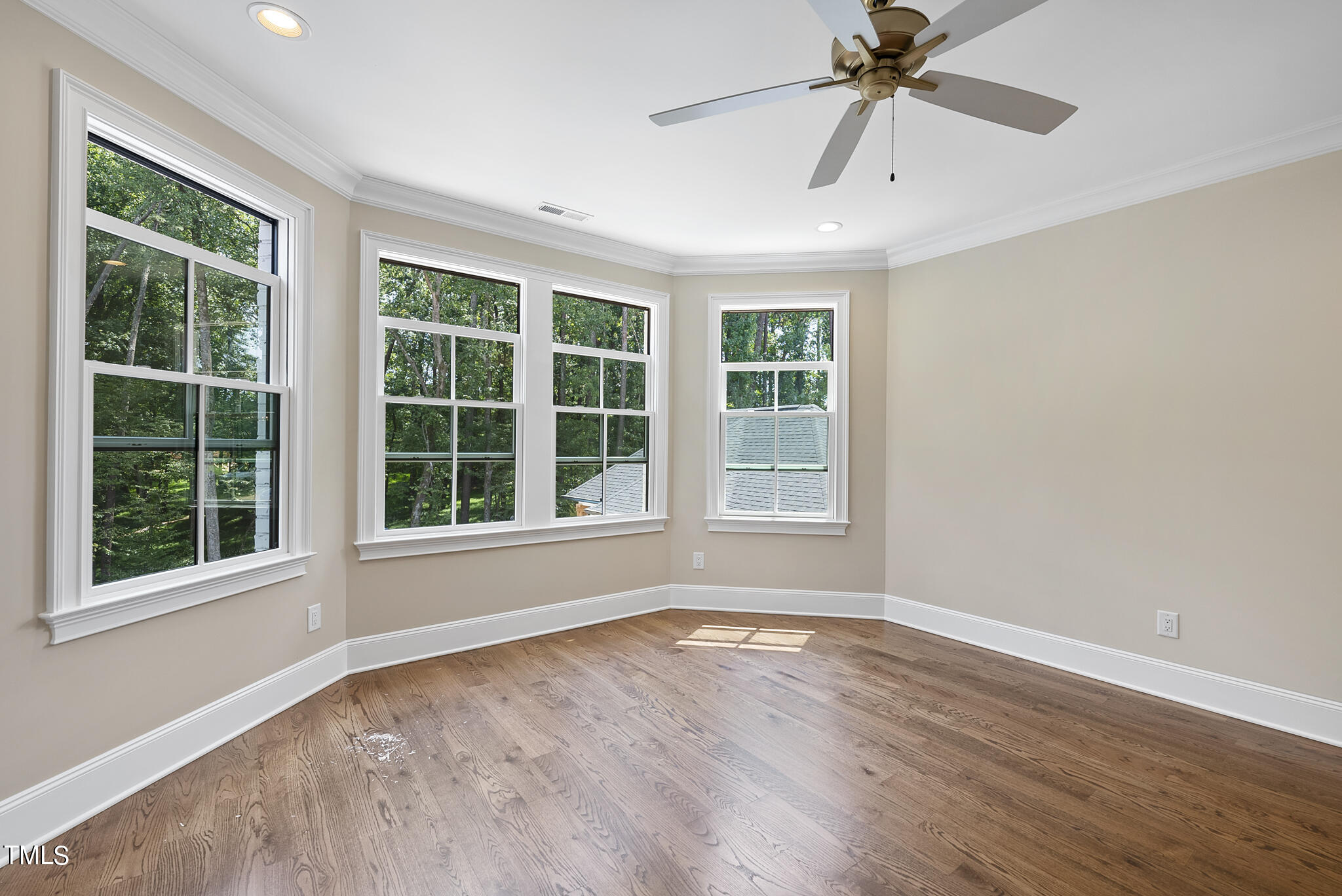 9108 Overlook Crest Drive