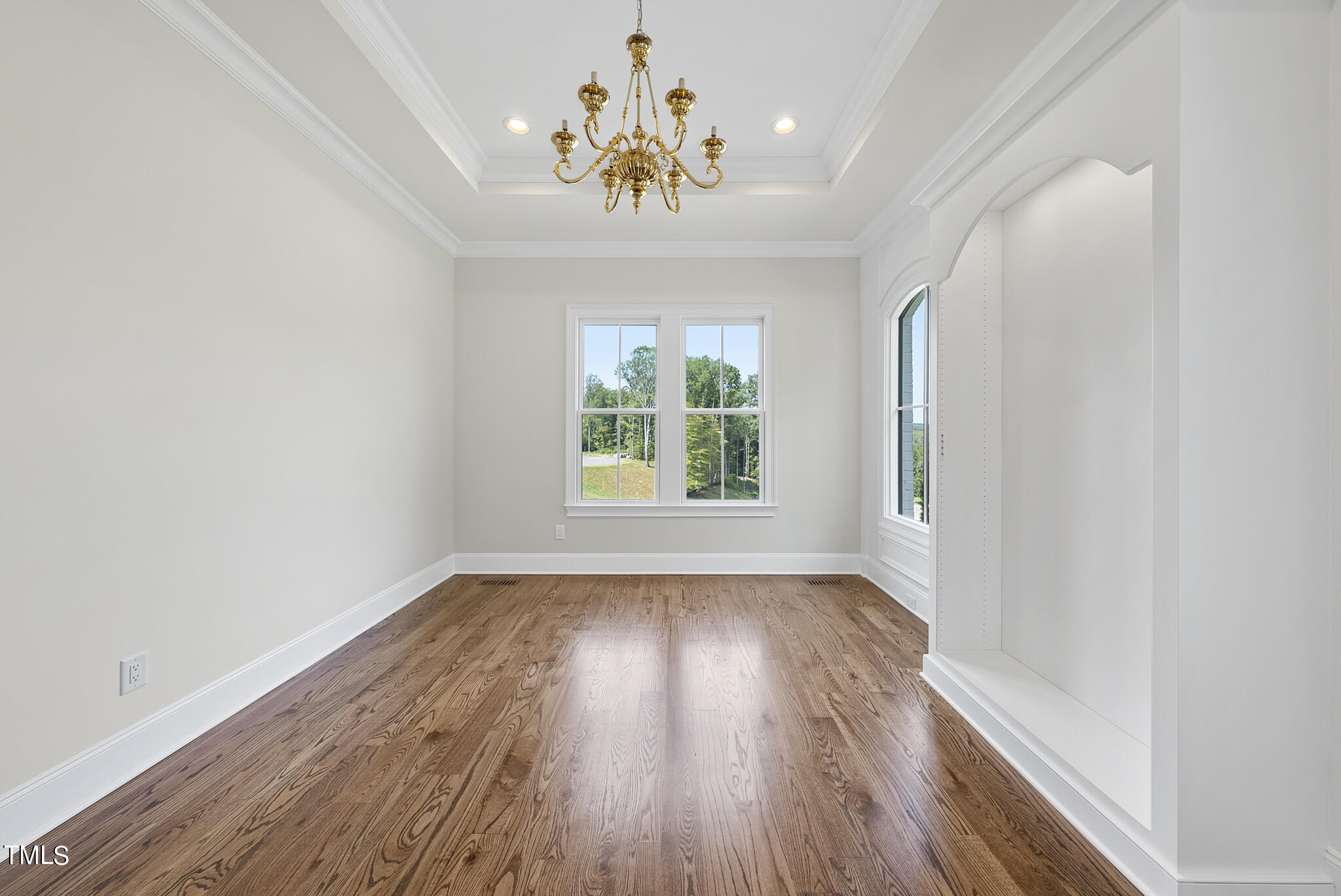9108 Overlook Crest Drive