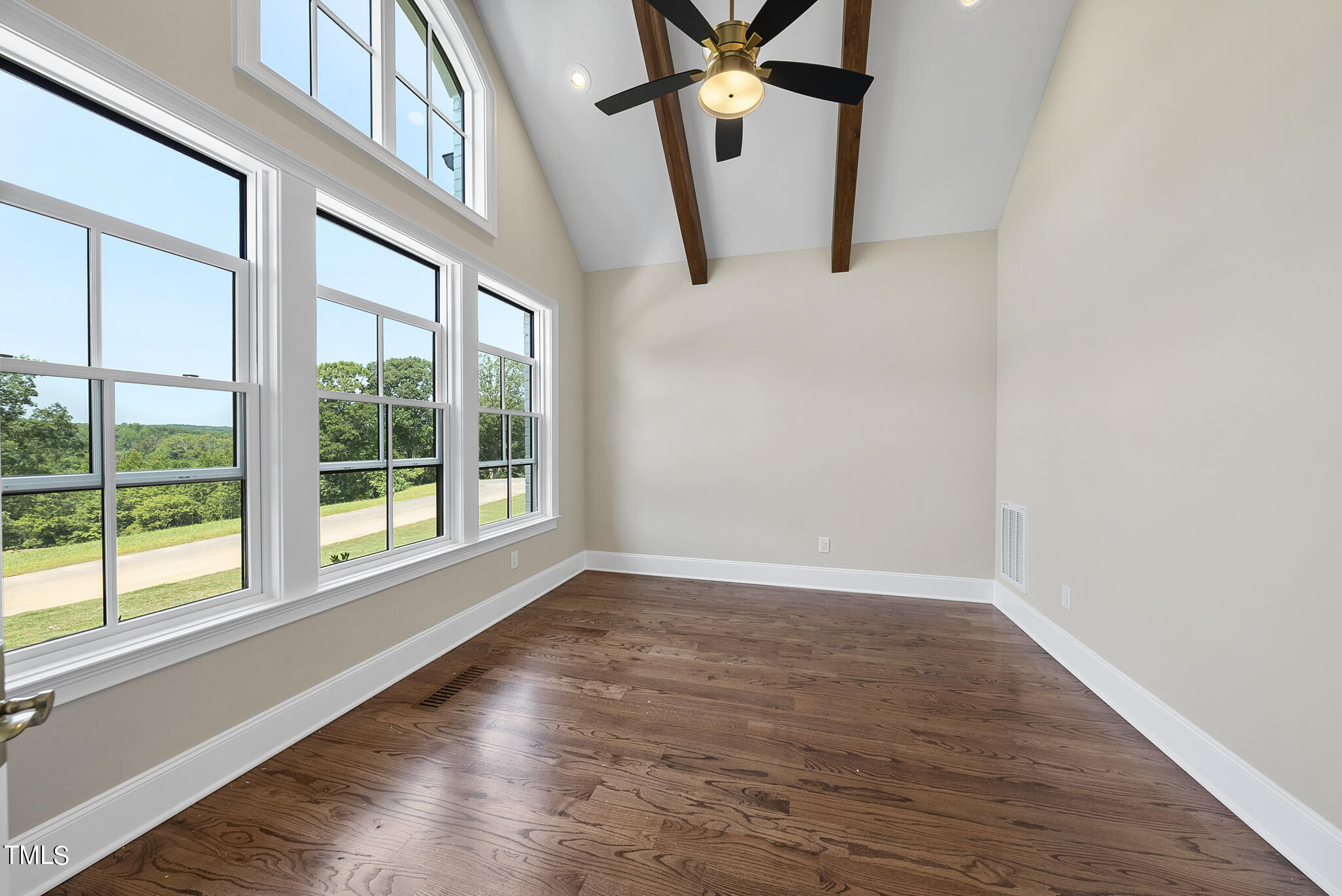 9108 Overlook Crest Drive
