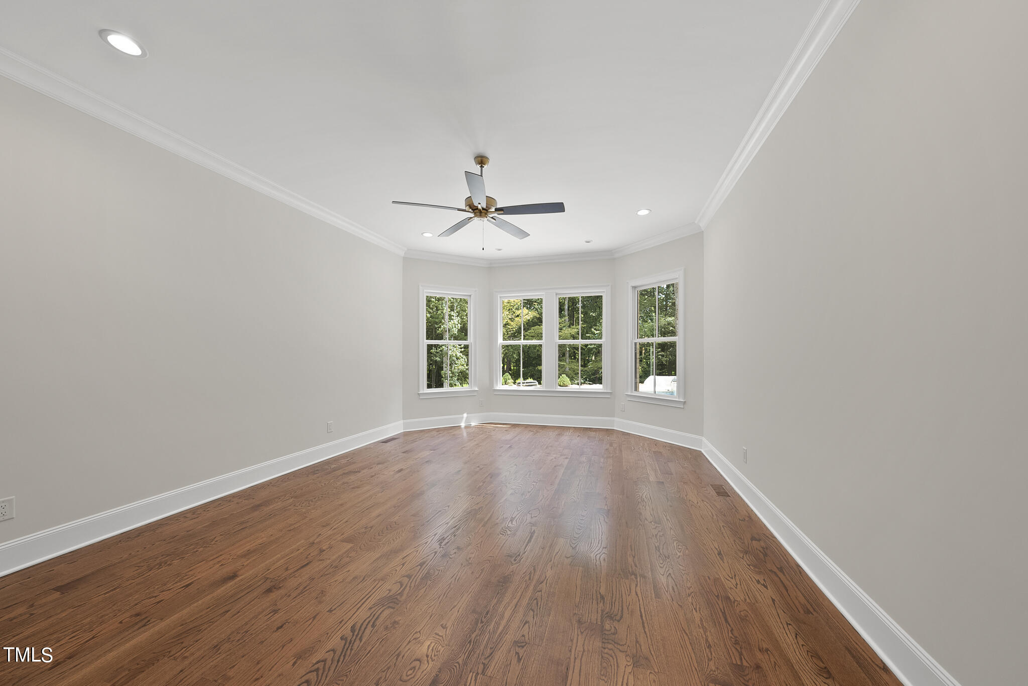 9108 Overlook Crest Drive