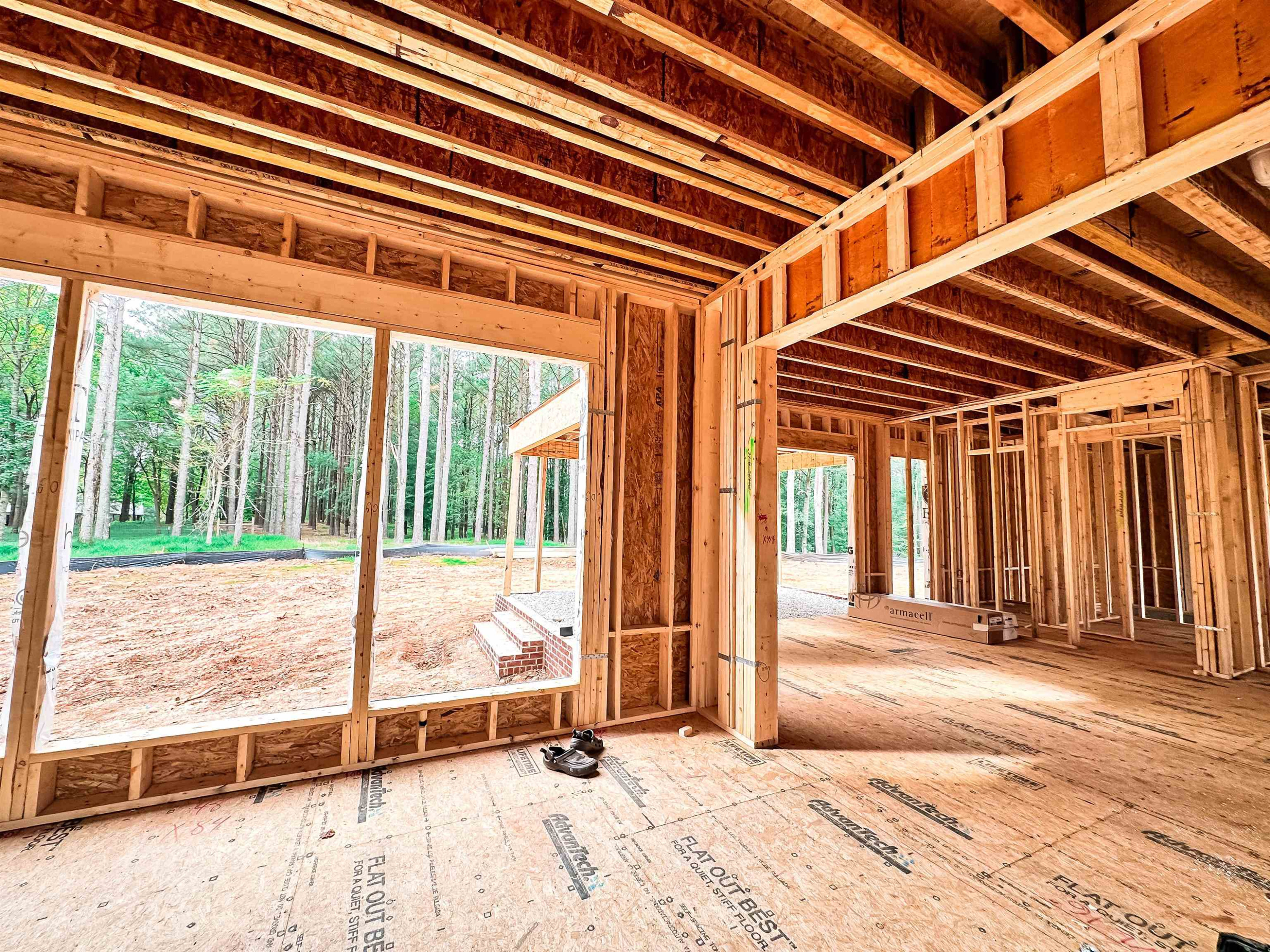 1605 Legacy Ridge Lane