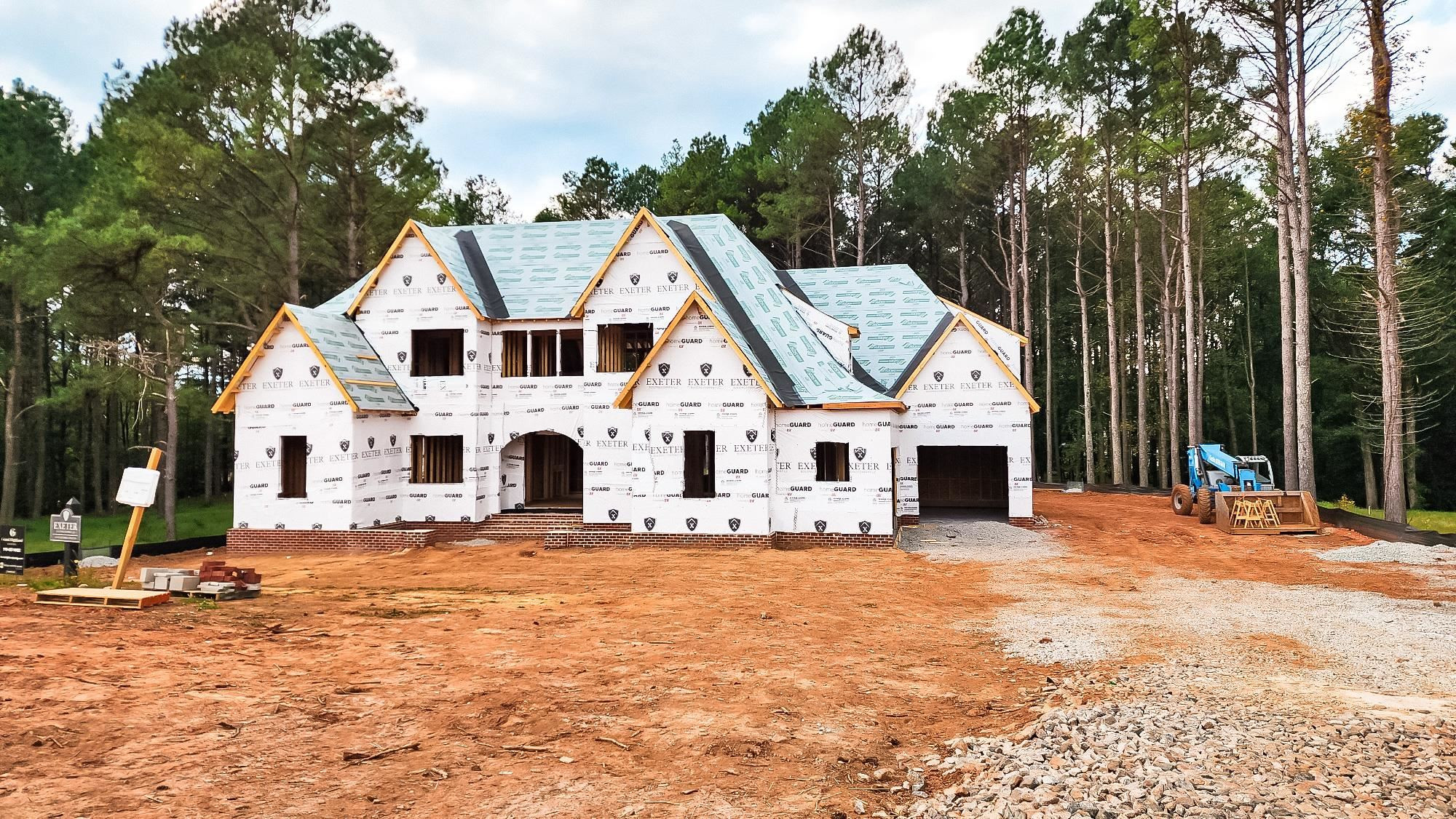 1605 Legacy Ridge Lane