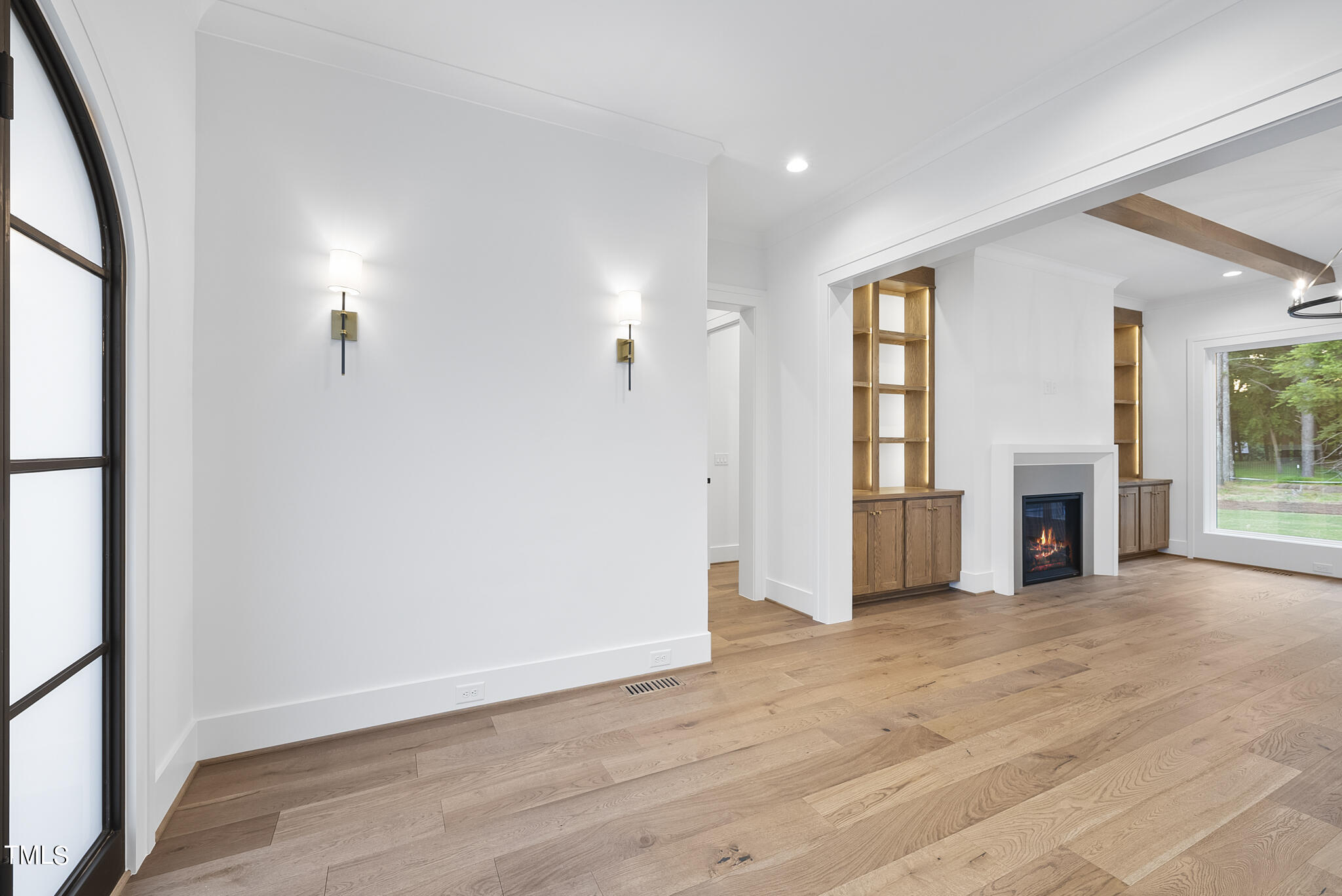 1605 Legacy Ridge Lane