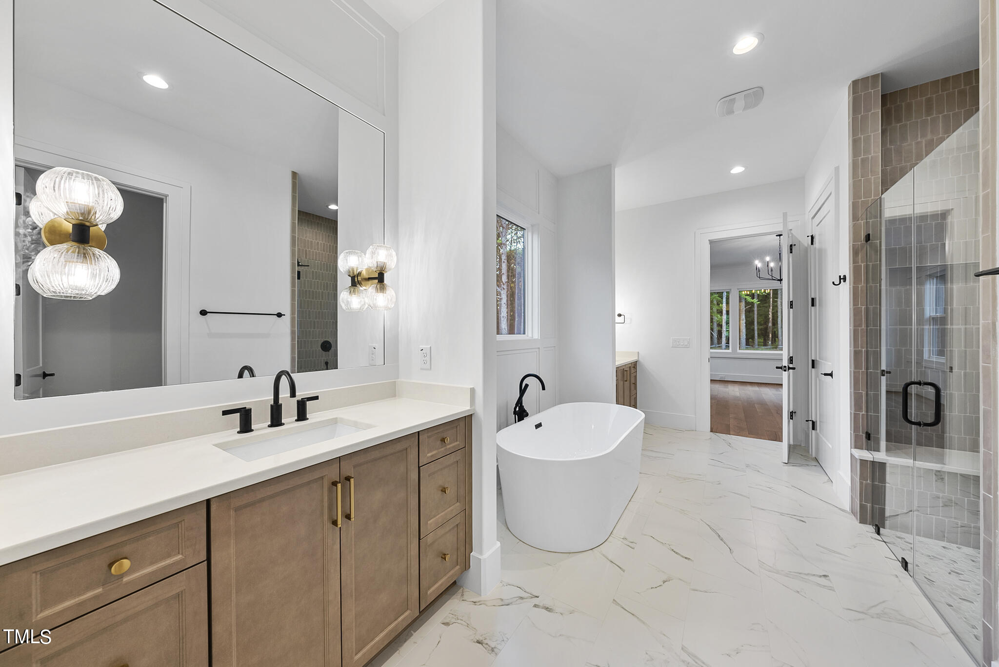 1605 Legacy Ridge Lane